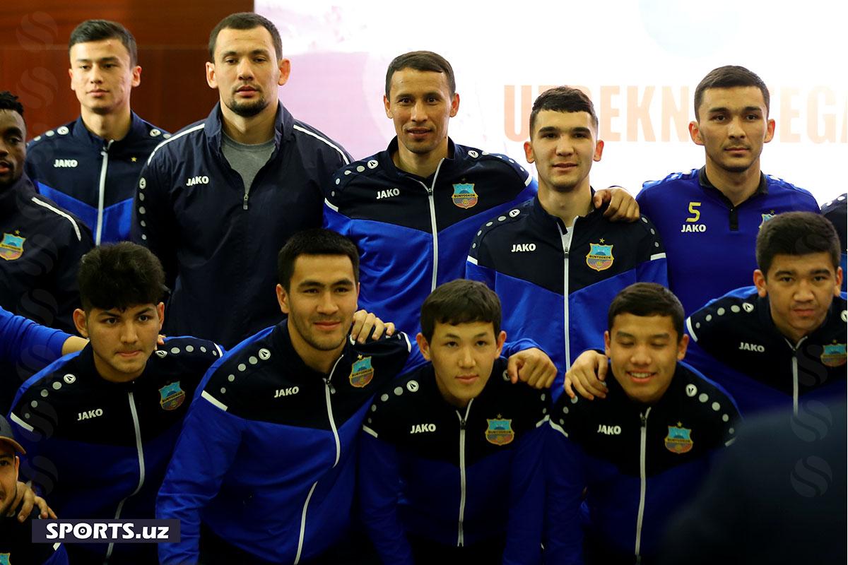 Bunyodkor taqdimot
