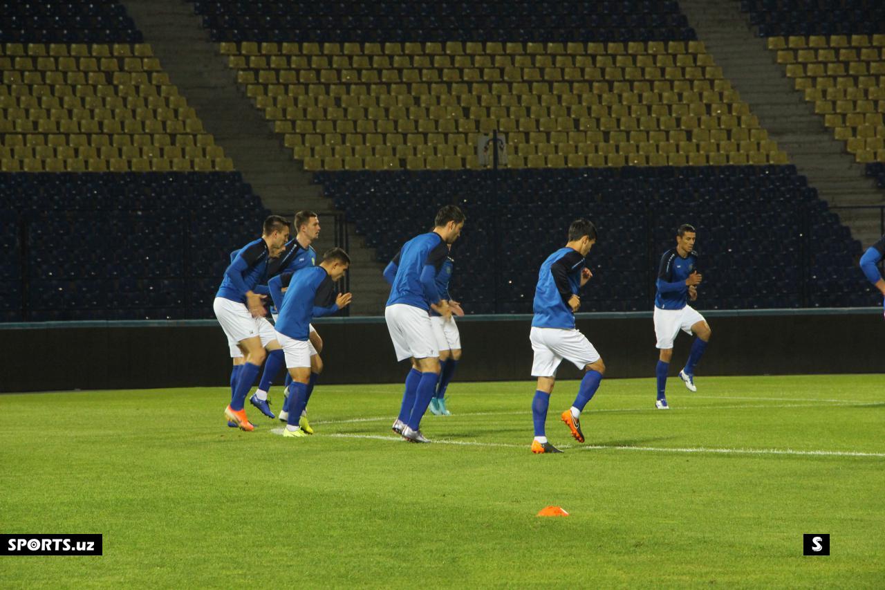 Uzbekistan training and press conferation