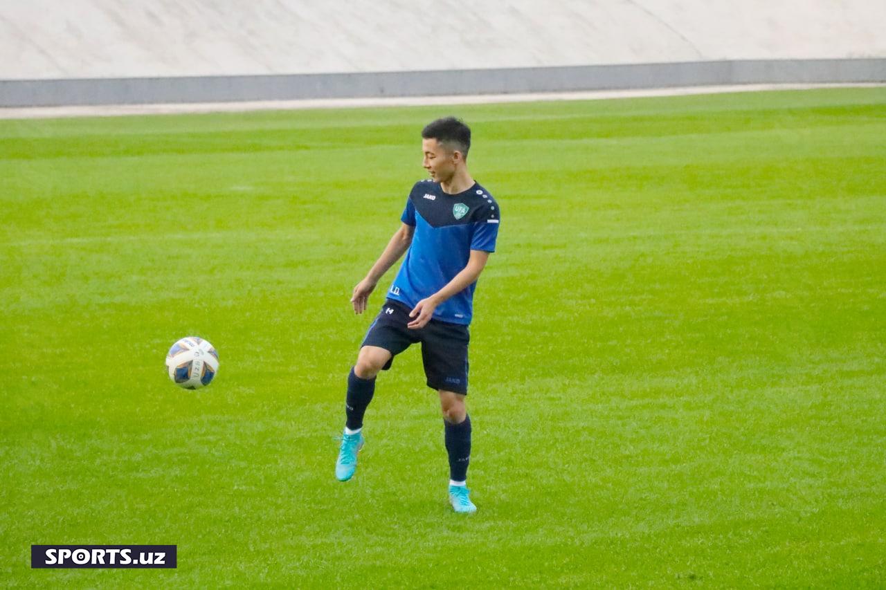 U23 Узб тренировка