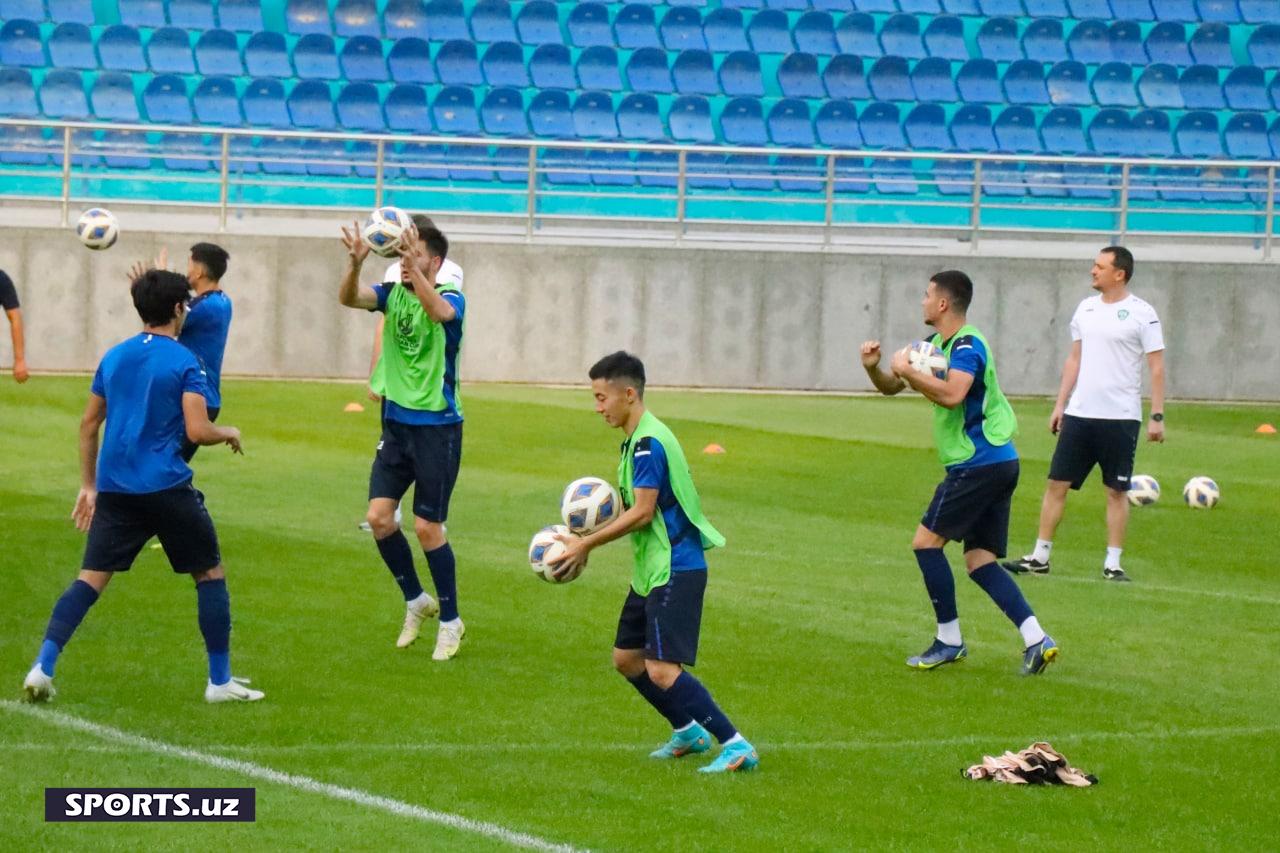 U23 Узб тренировка