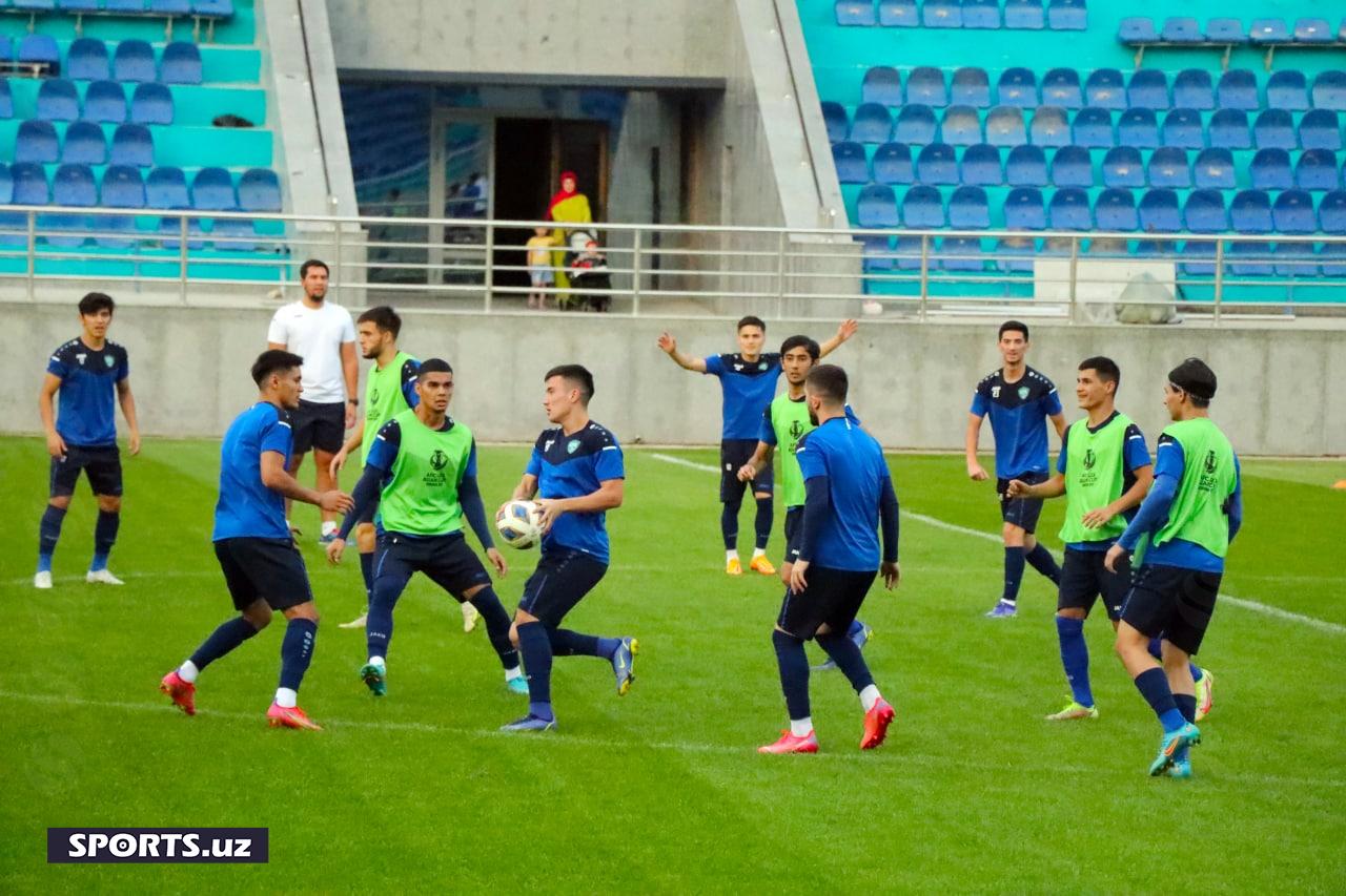 U23 Узб тренировка