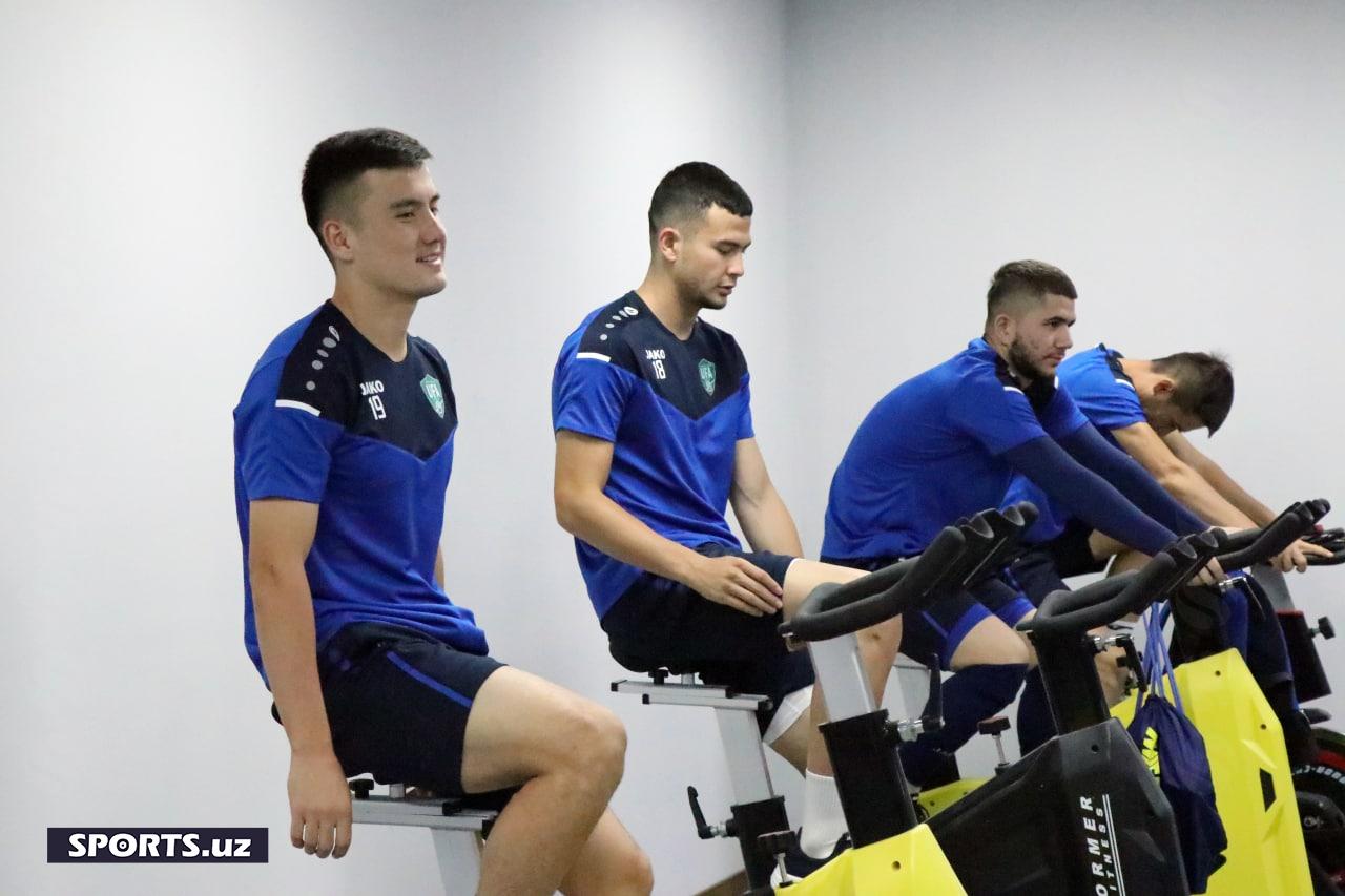 U23 Узб тренировка