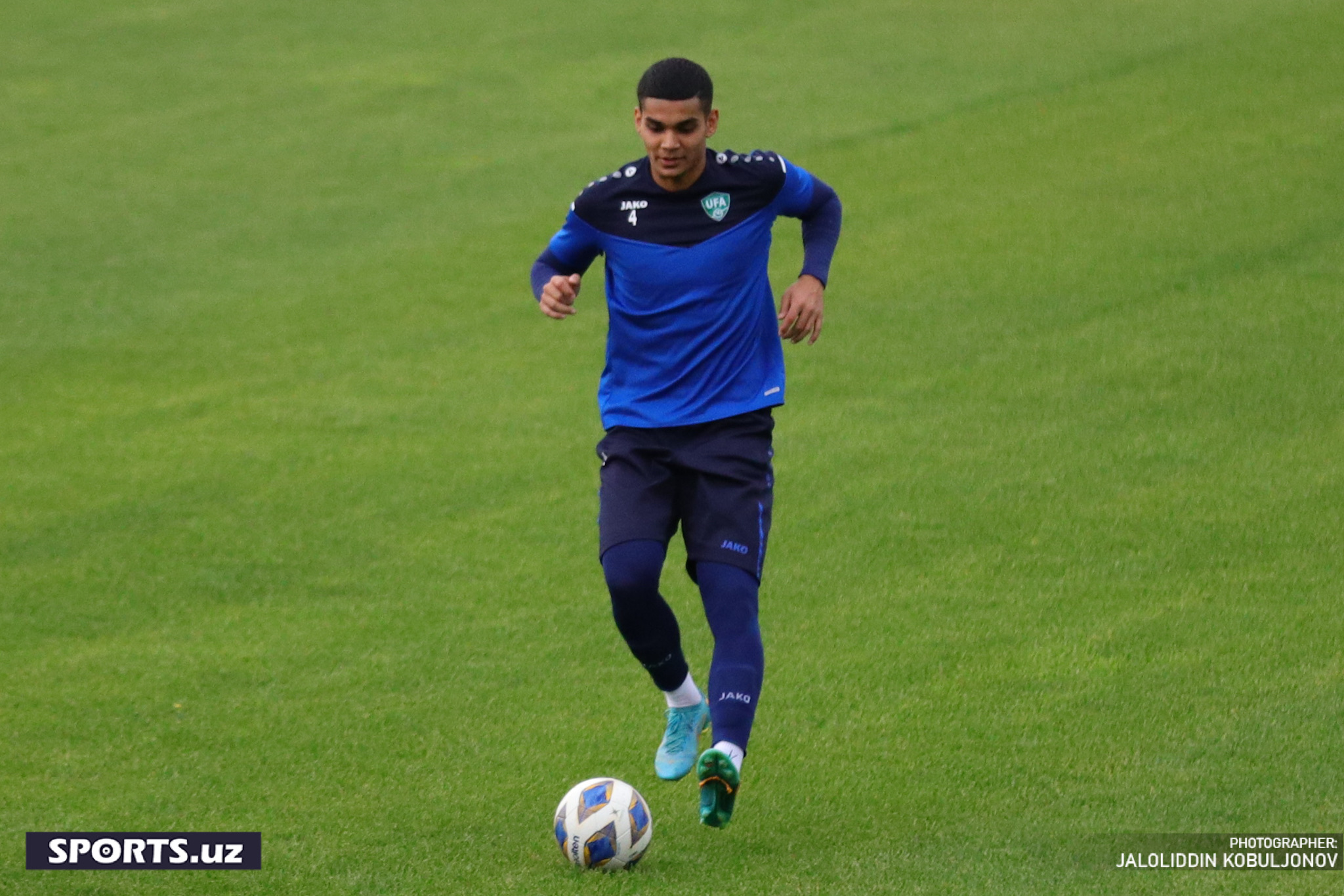 Uzbekistan U23 training