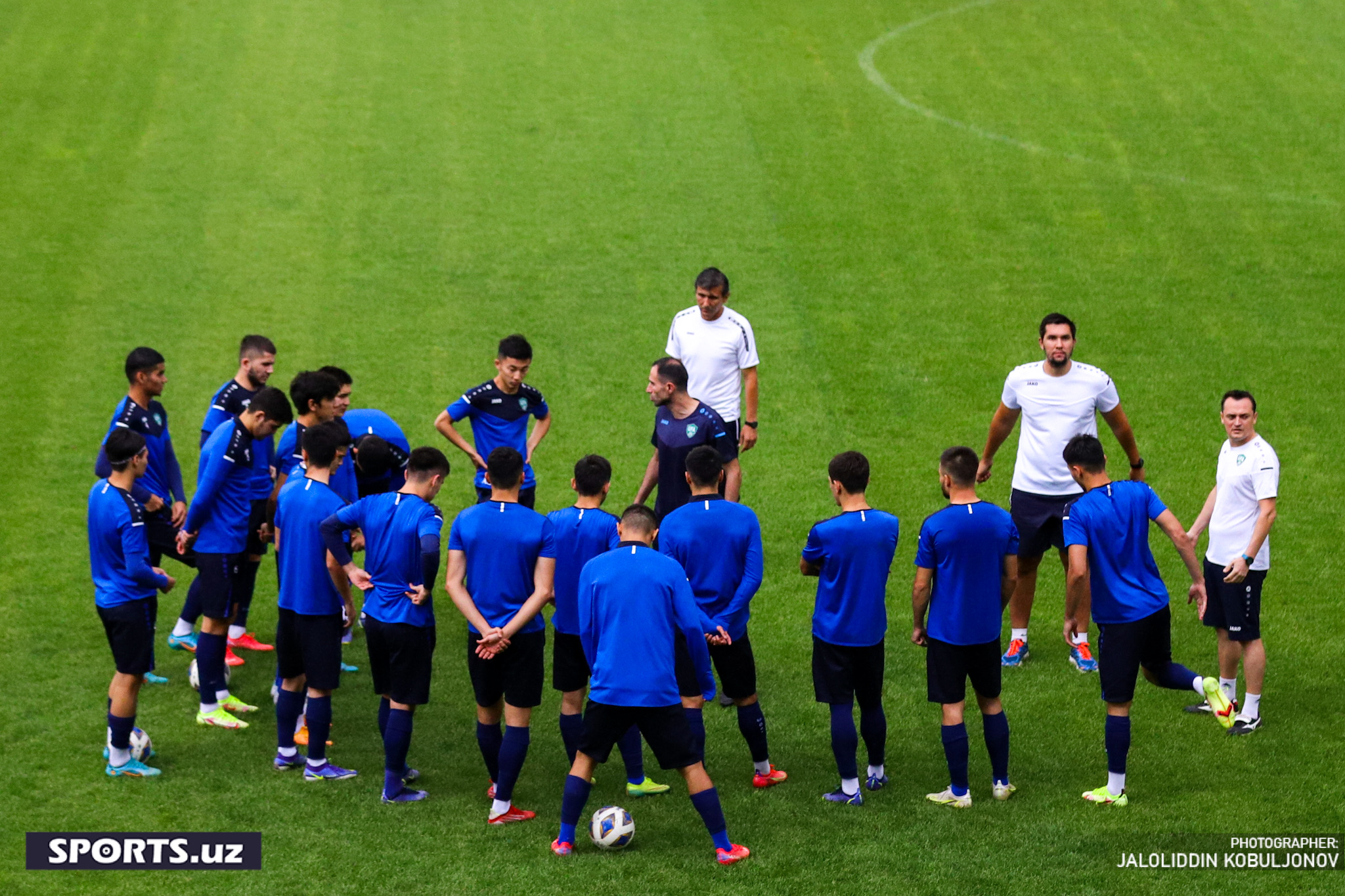 Uzbekistan U23 training