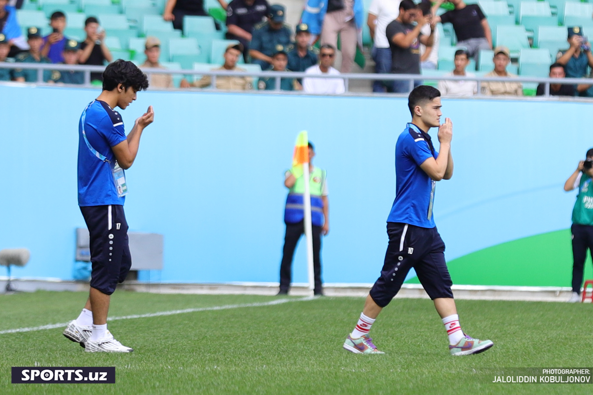 Uzb - Saud. Futbolchilar maydonda