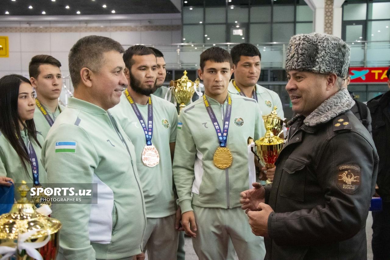 Кикбоксинг кутиб олиш