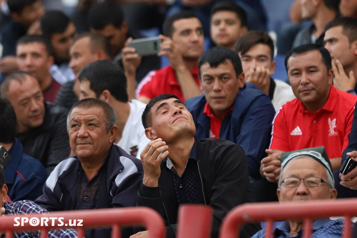 pre_match_fans