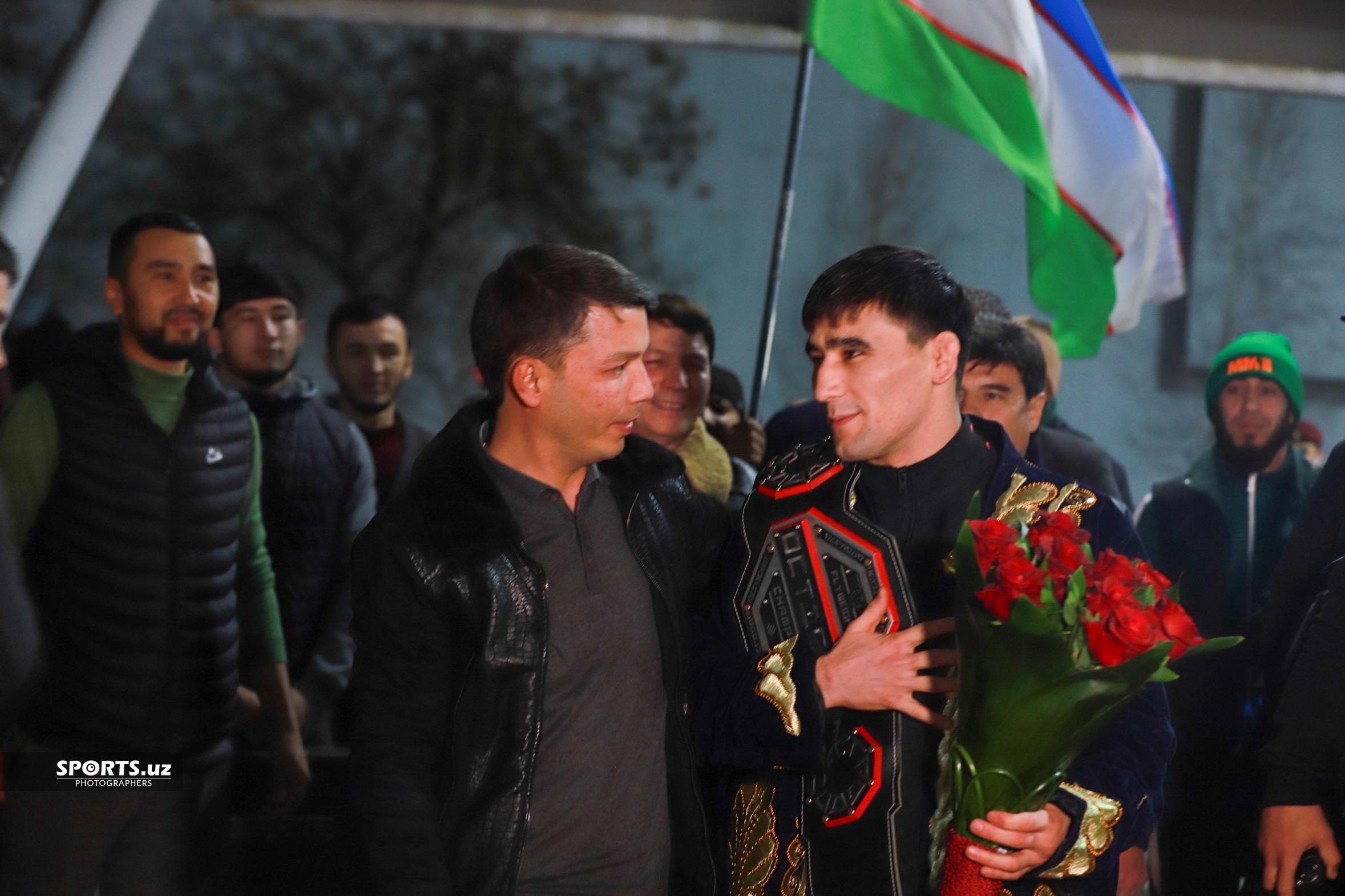 Анвар Абдуллаев АЭРОПОРТ