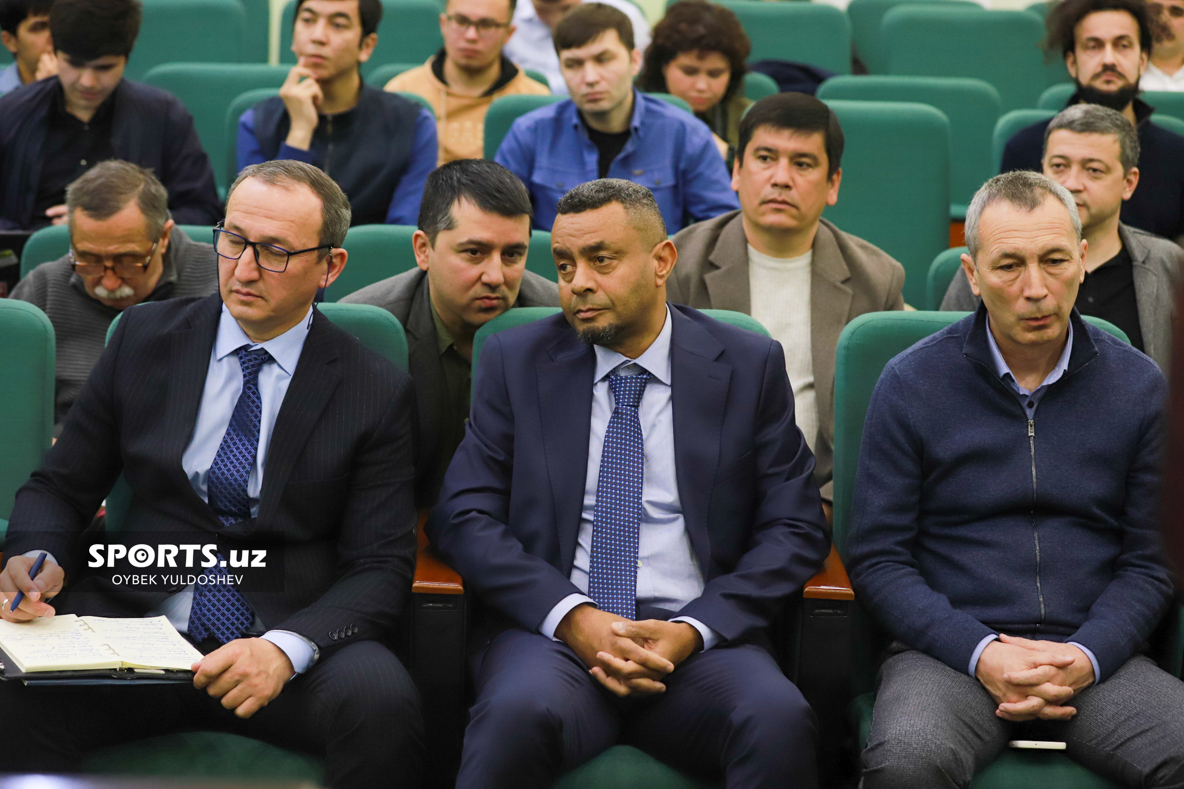 МОҚ матбуот анжумани Кападзе ва ЎФА иштирокида