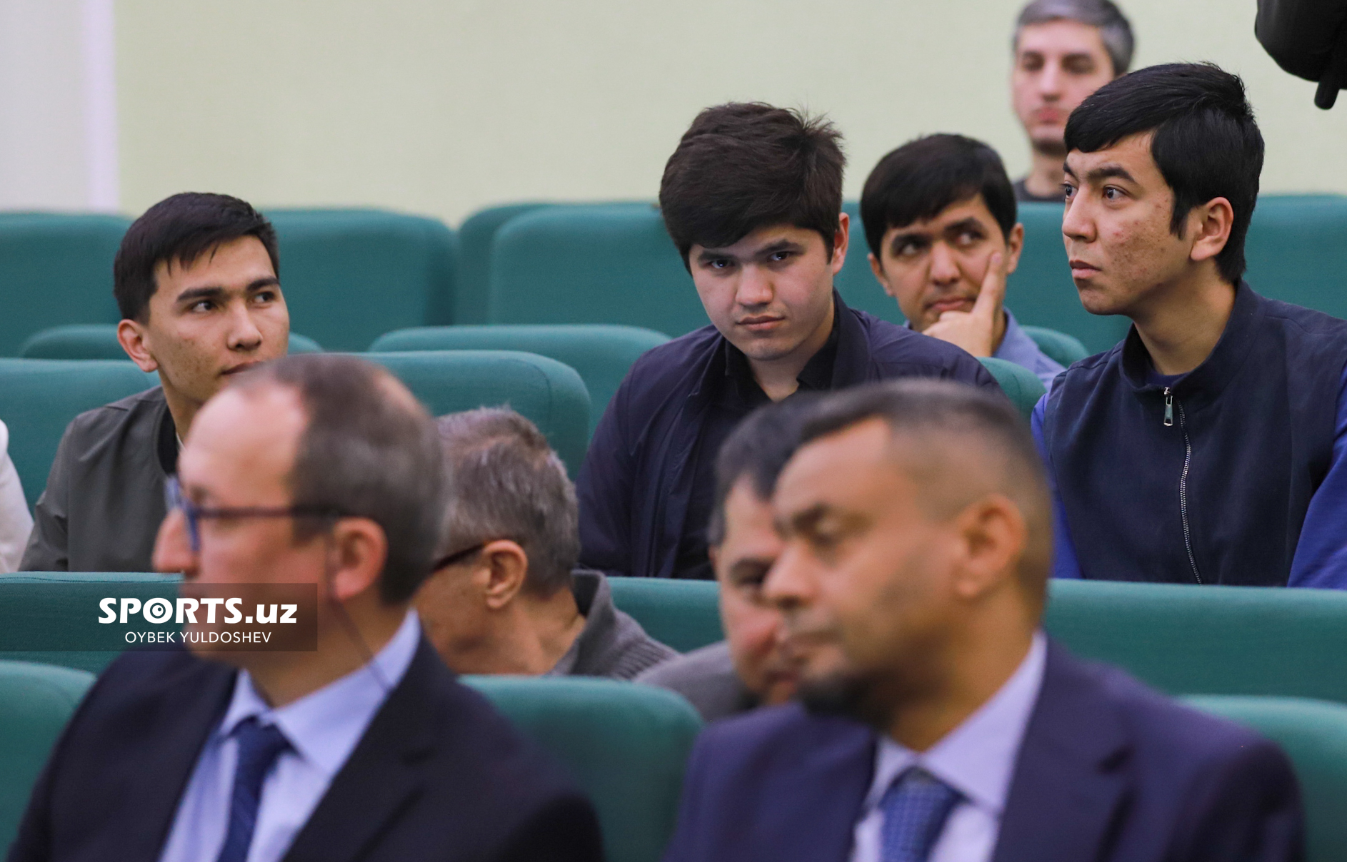 МОҚ матбуот анжумани Кападзе ва ЎФА иштирокида