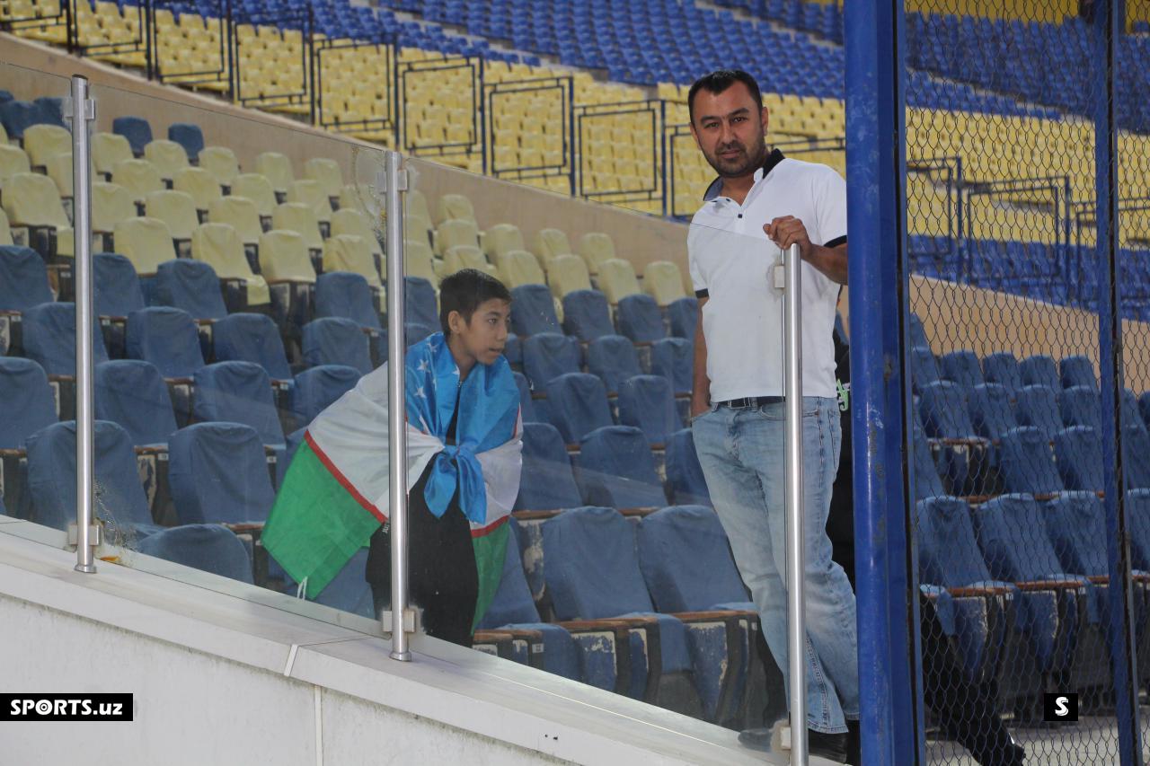 Uzbekistan training and press conferation
