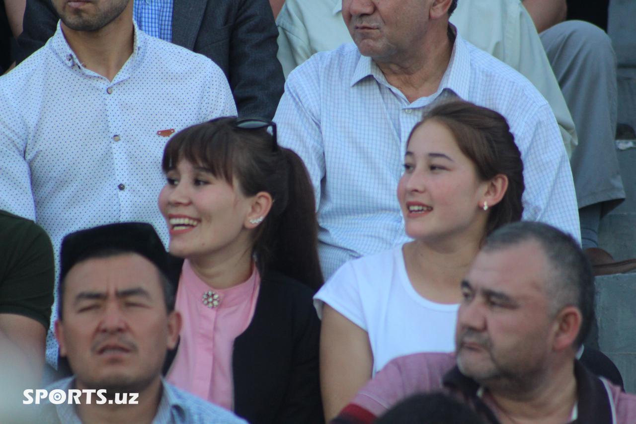 Qizlar