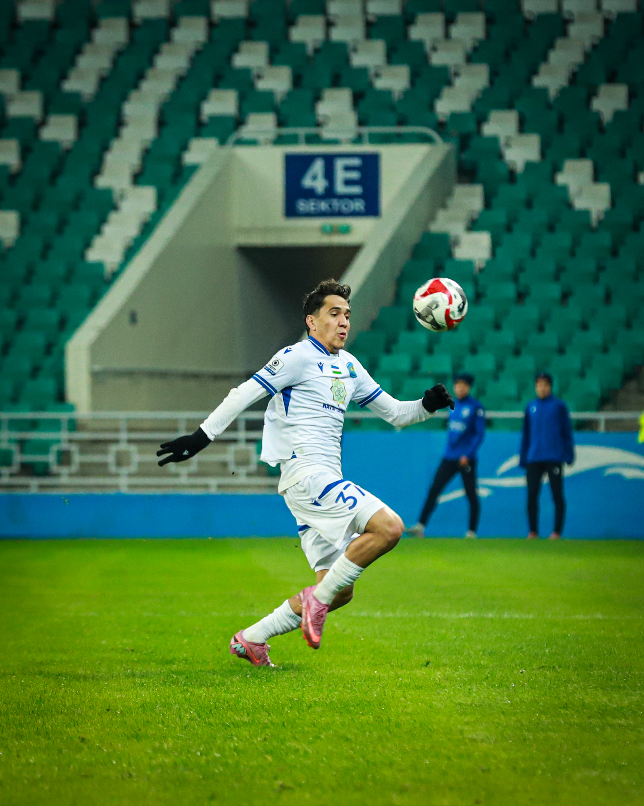 Bunyodkor - Dinamo