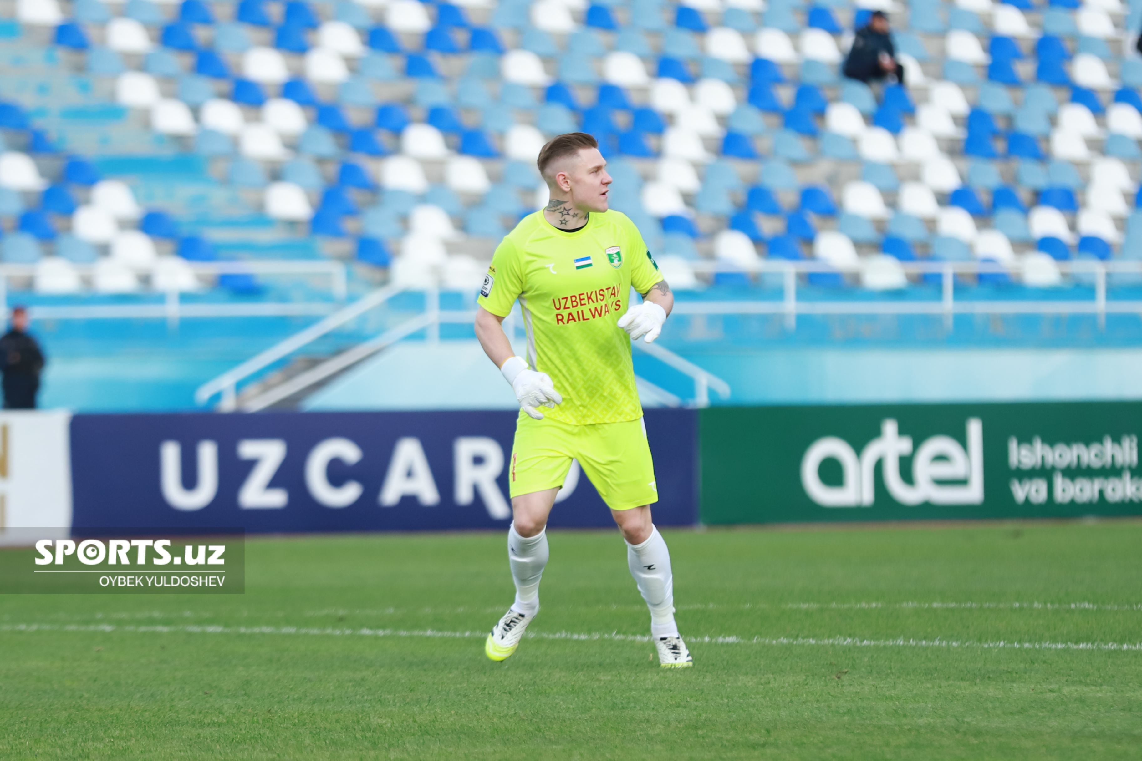 Lokomotiv - Navbahor