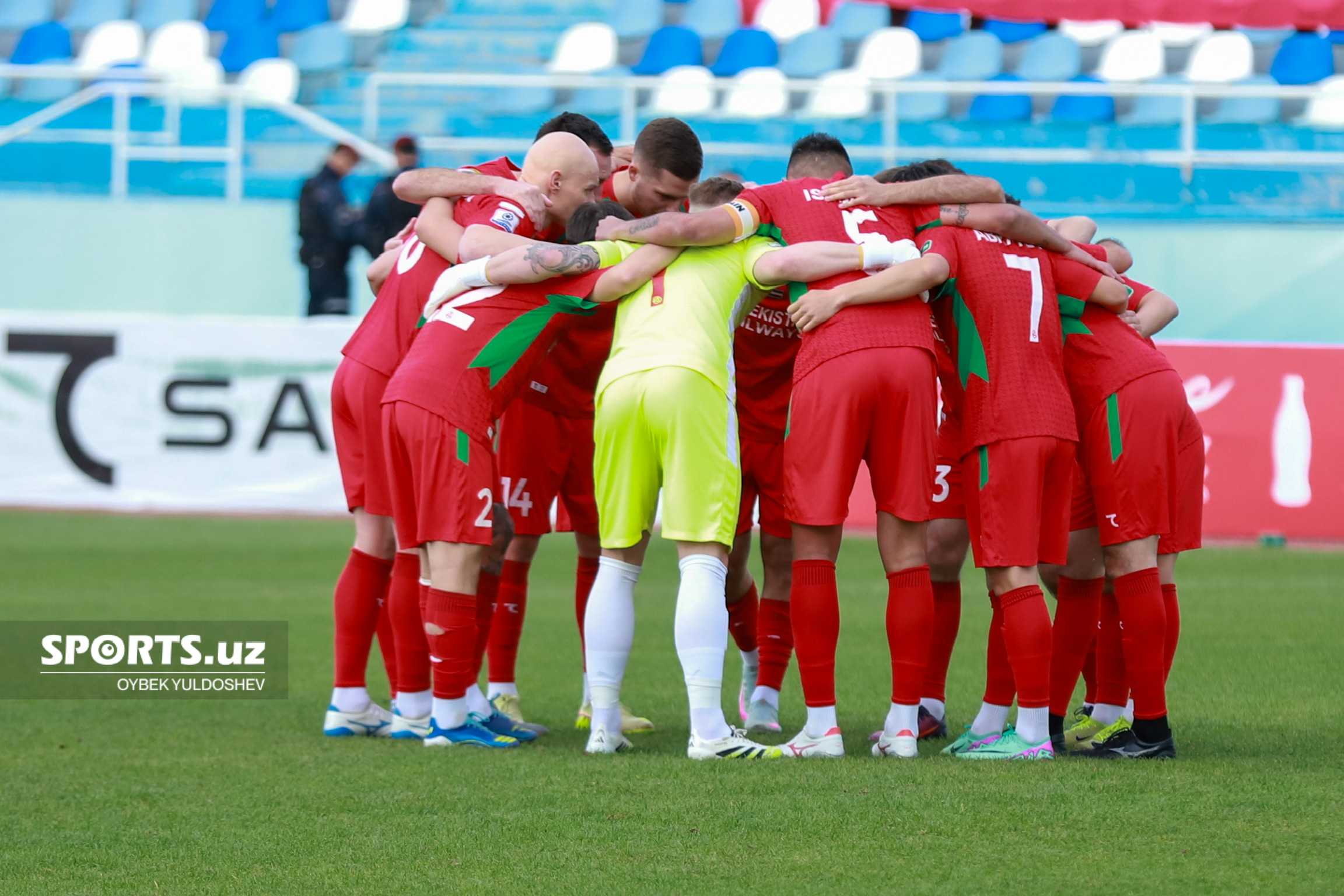 Lokomotiv - Navbahor