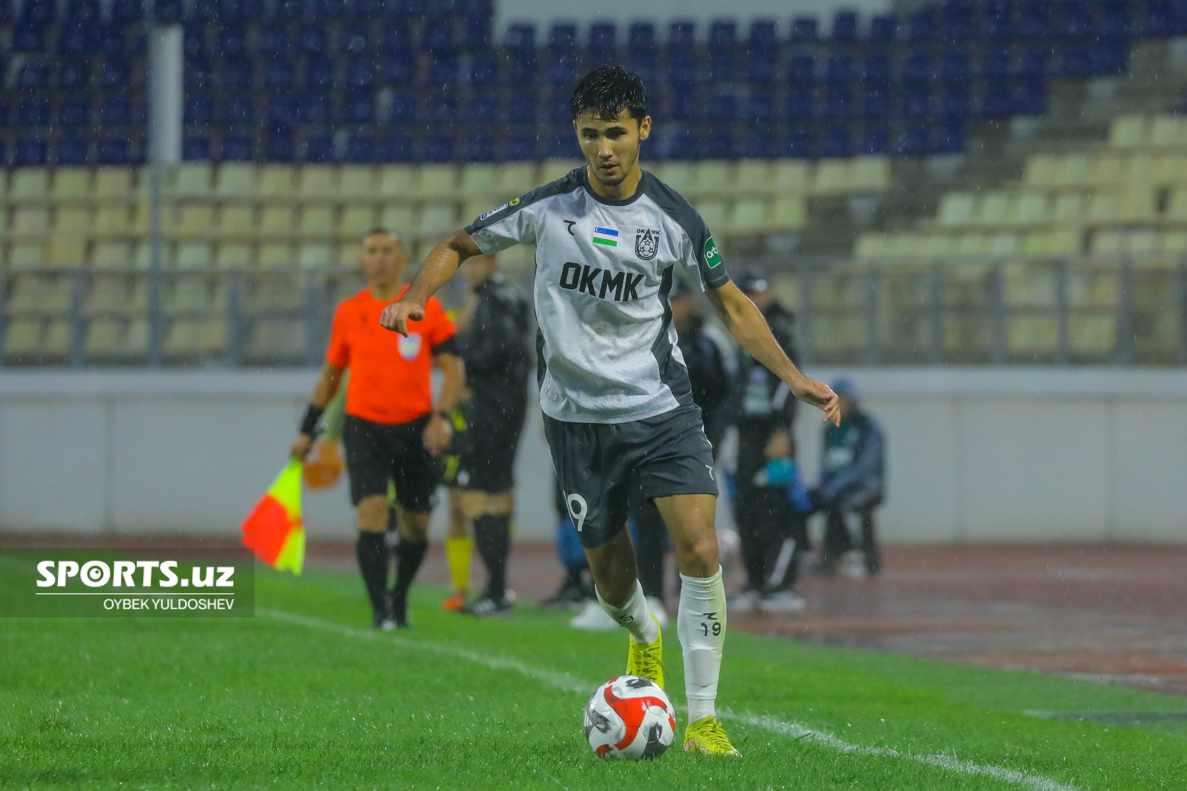 OKMK - Neftchi (0:0)