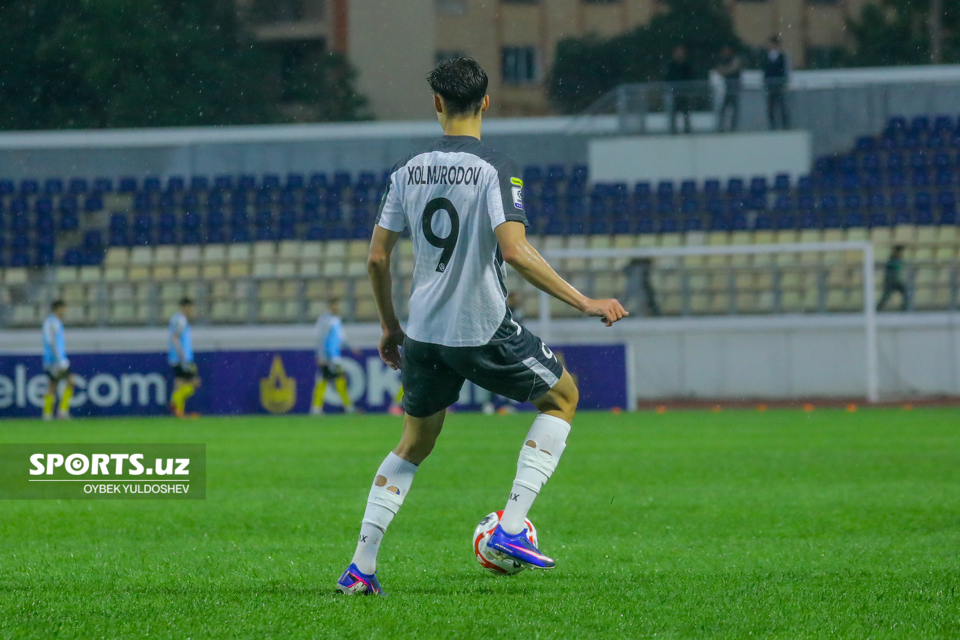 OKMK - Neftchi (0:0)