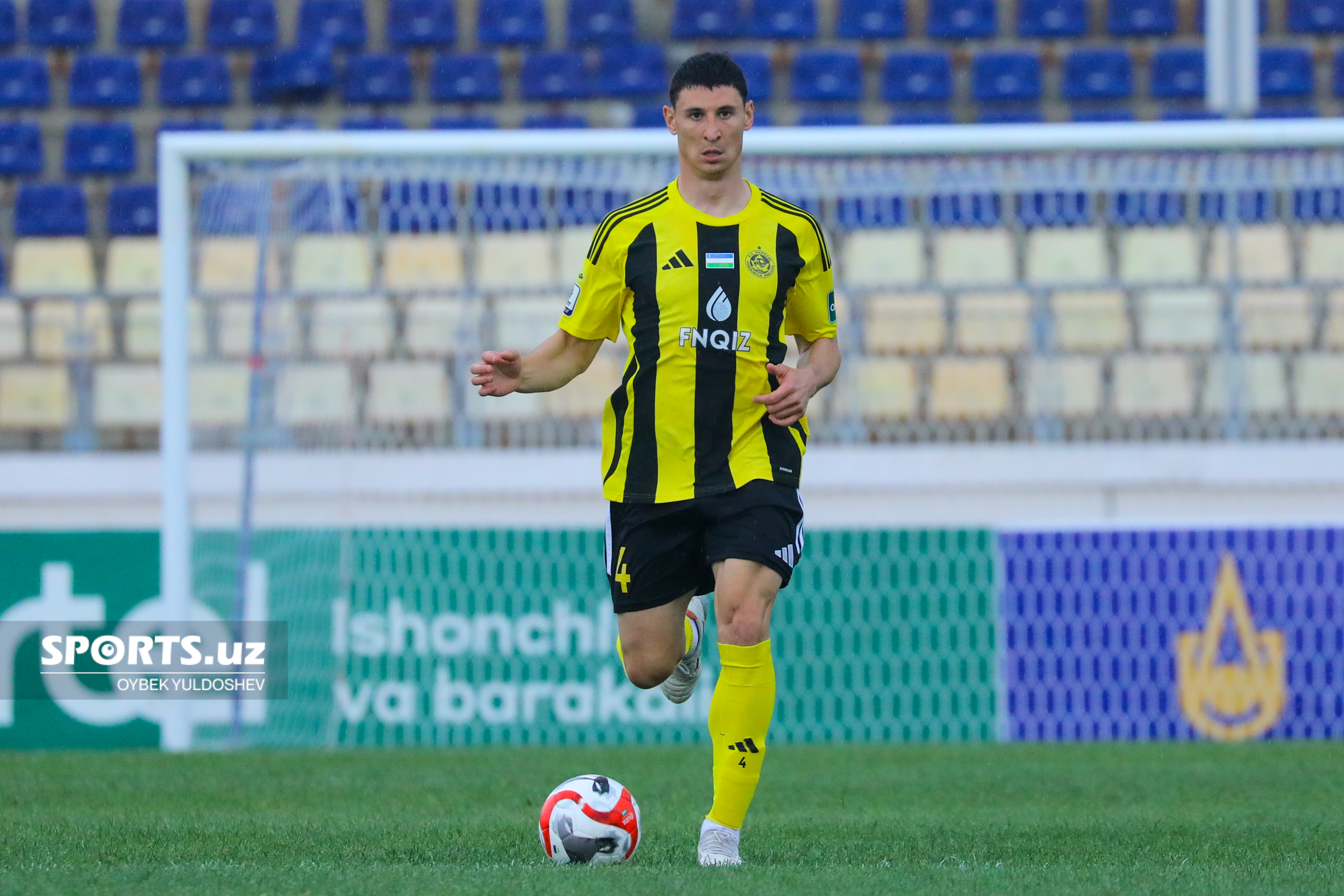 OKMK - Neftchi (0:0)
