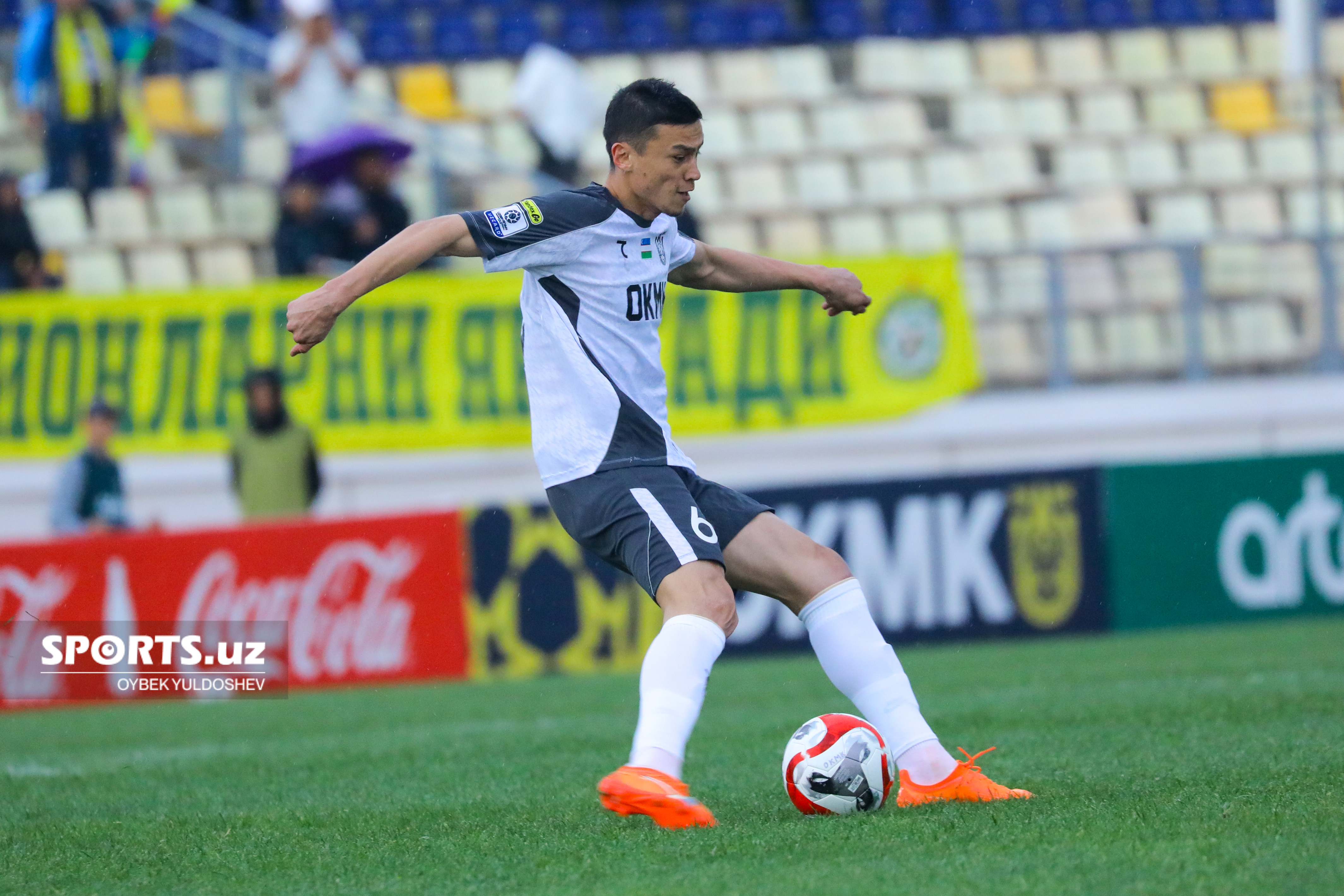 OKMK - Neftchi (0:0)