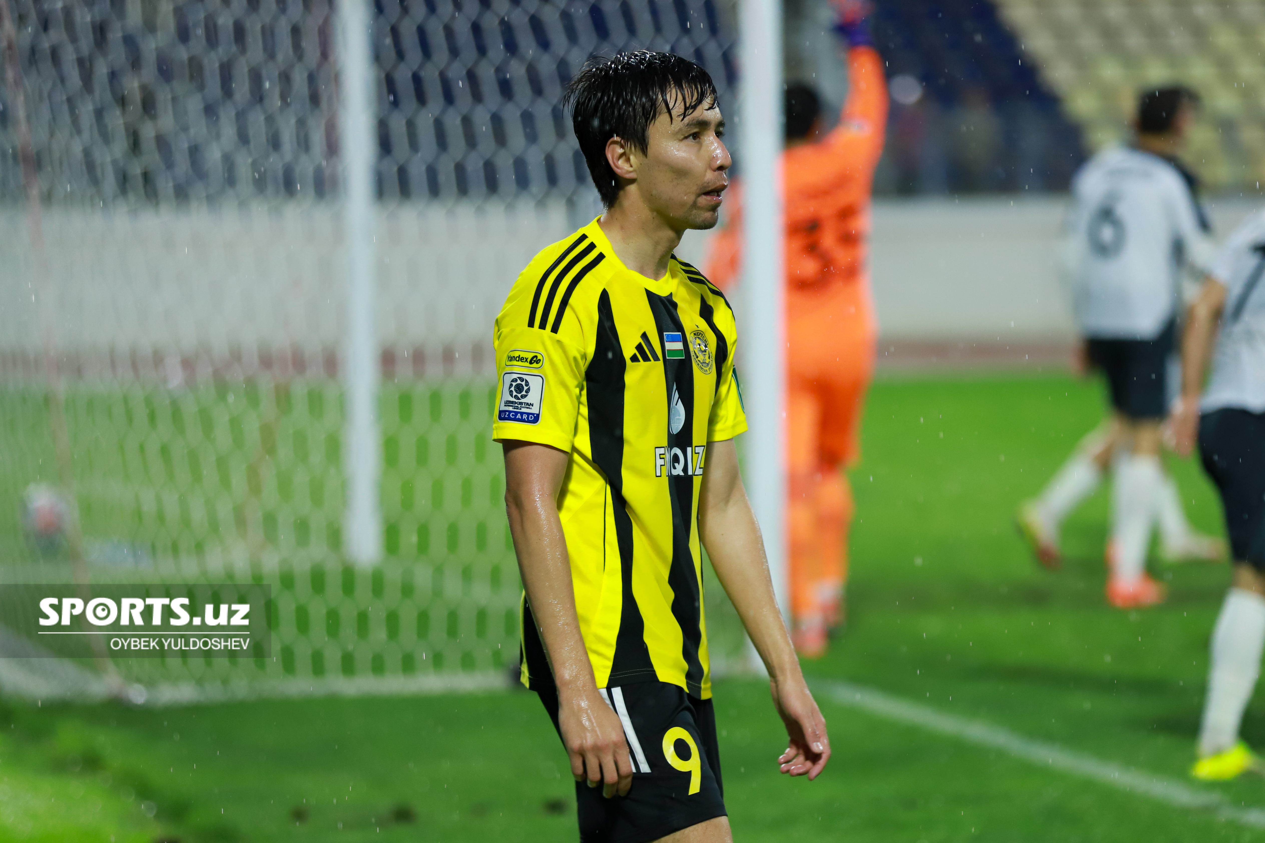OKMK - Neftchi (0:0)