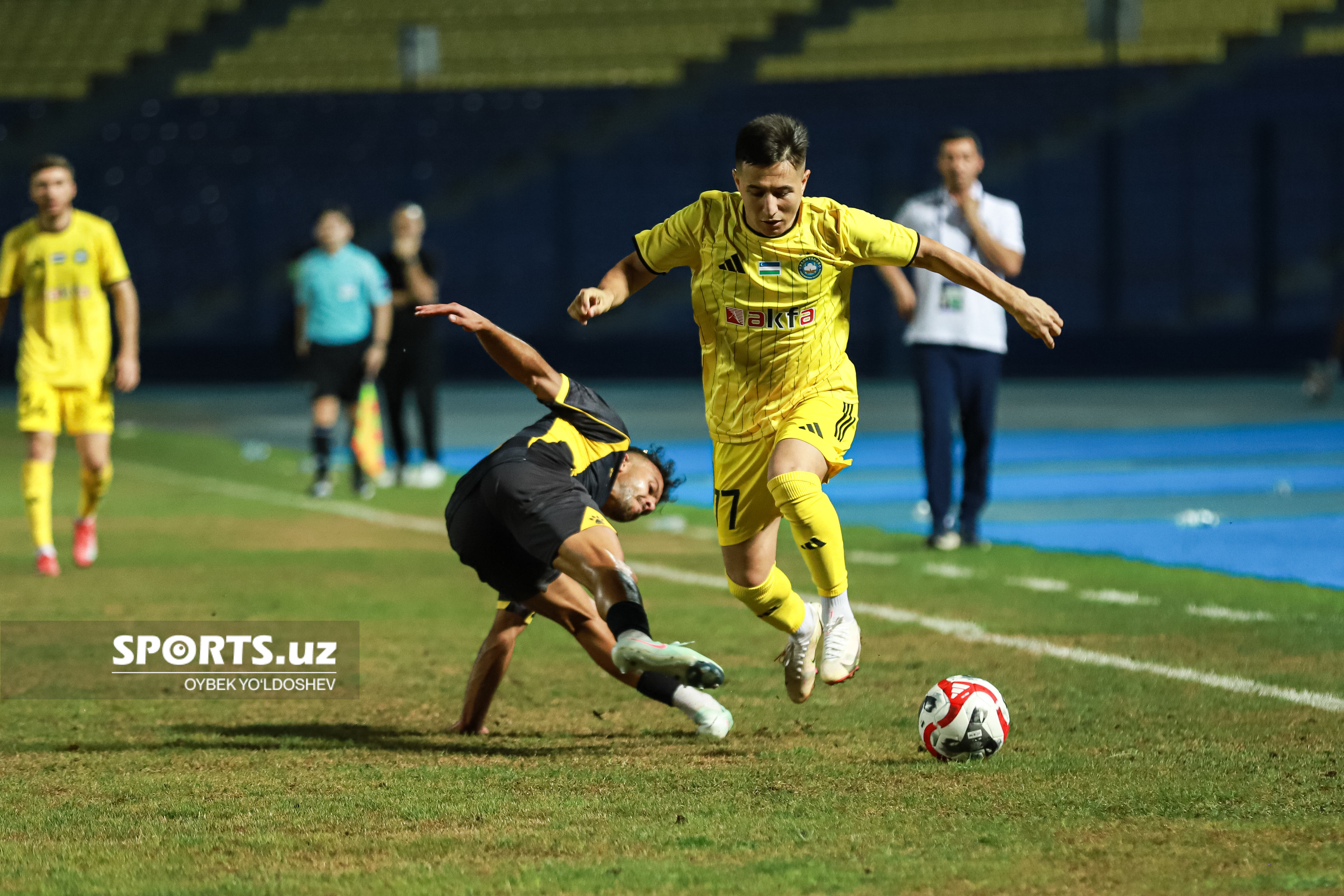 Pakhtakor - Al-Hussayn 3:0