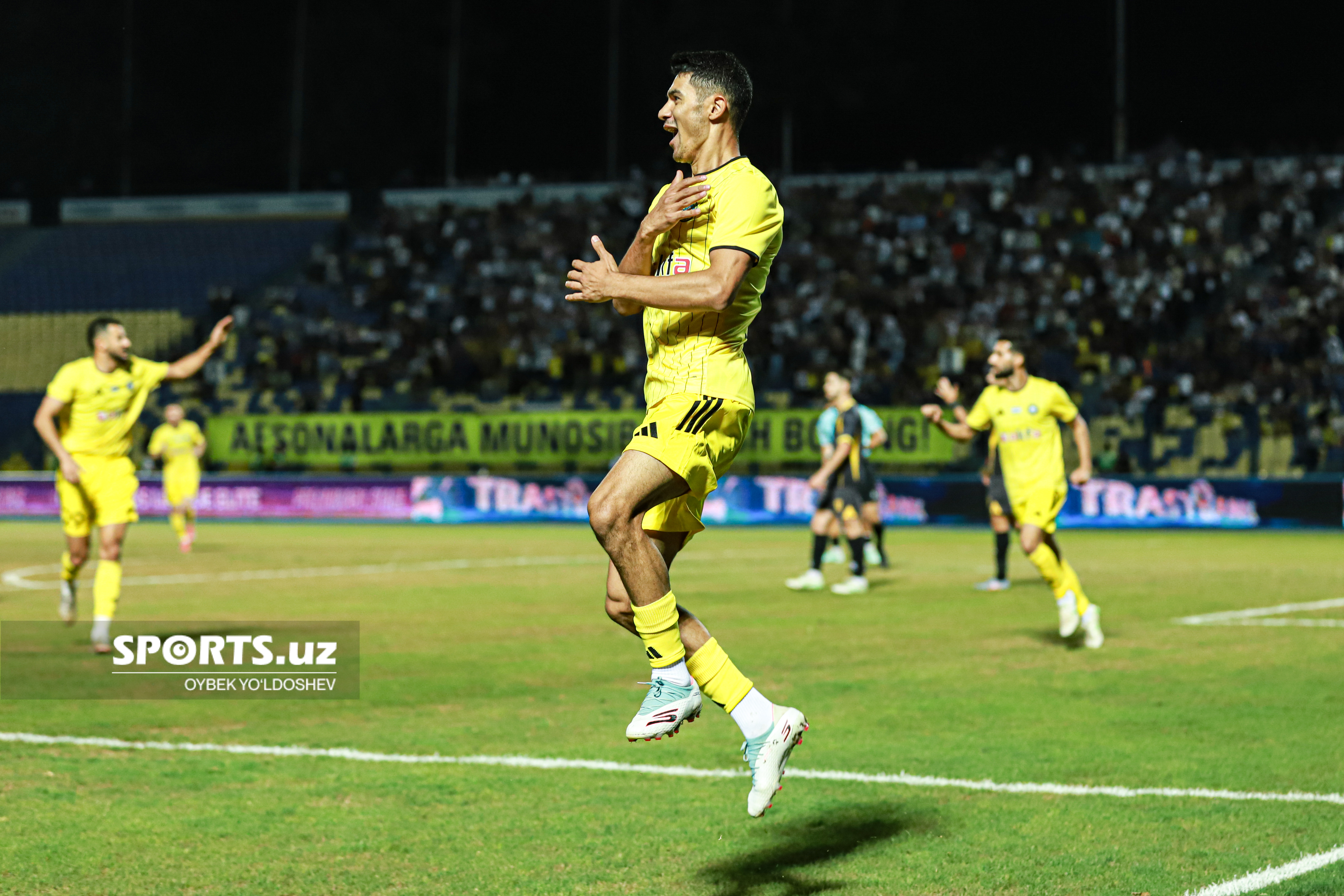 Pakhtakor - Al-Hussayn 3:0