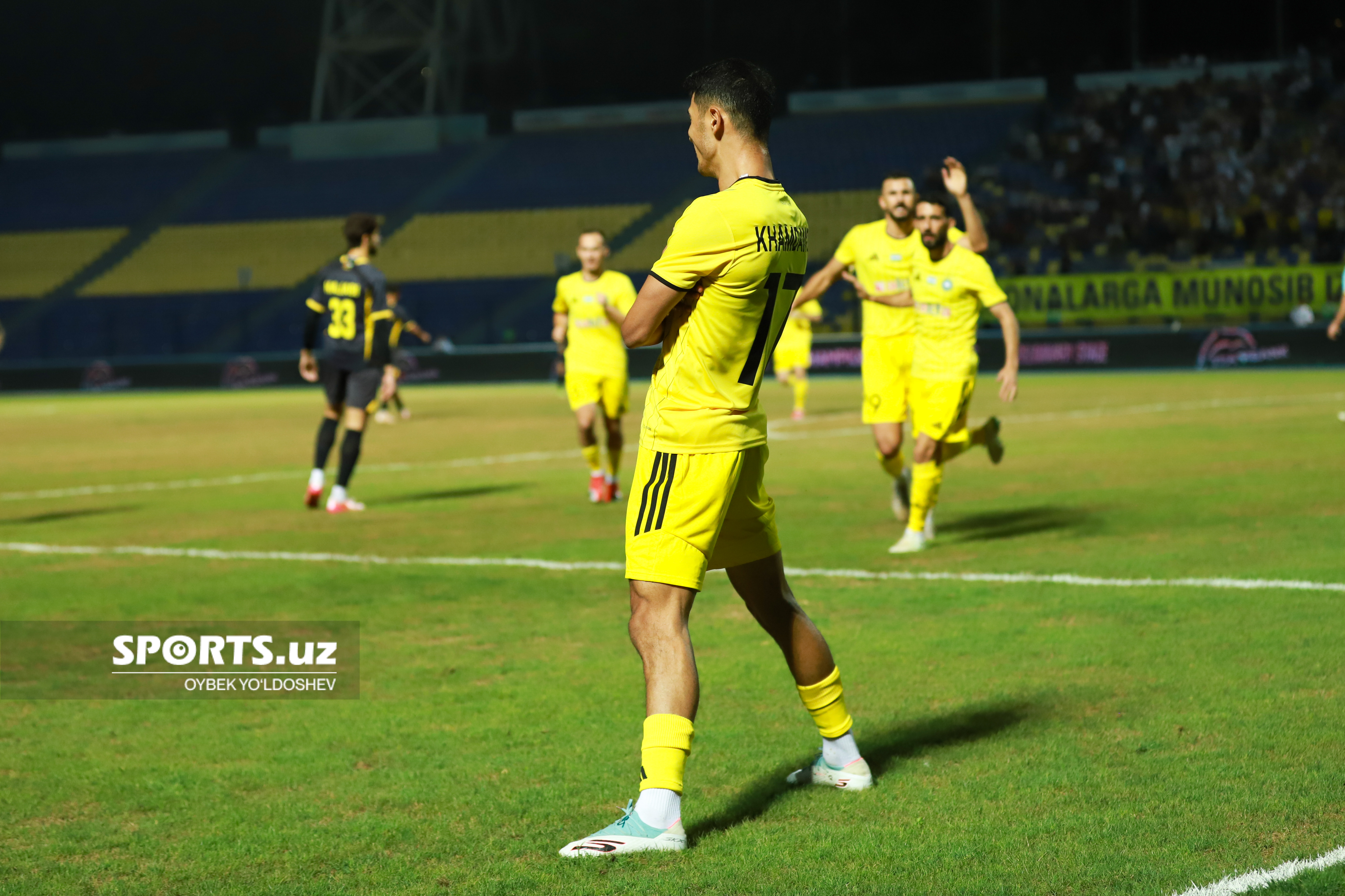 Pakhtakor - Al-Hussayn 3:0