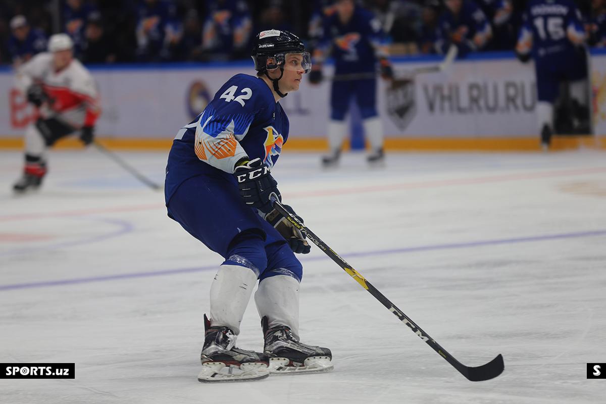 VHL. HUMO - METALLURG 7:5