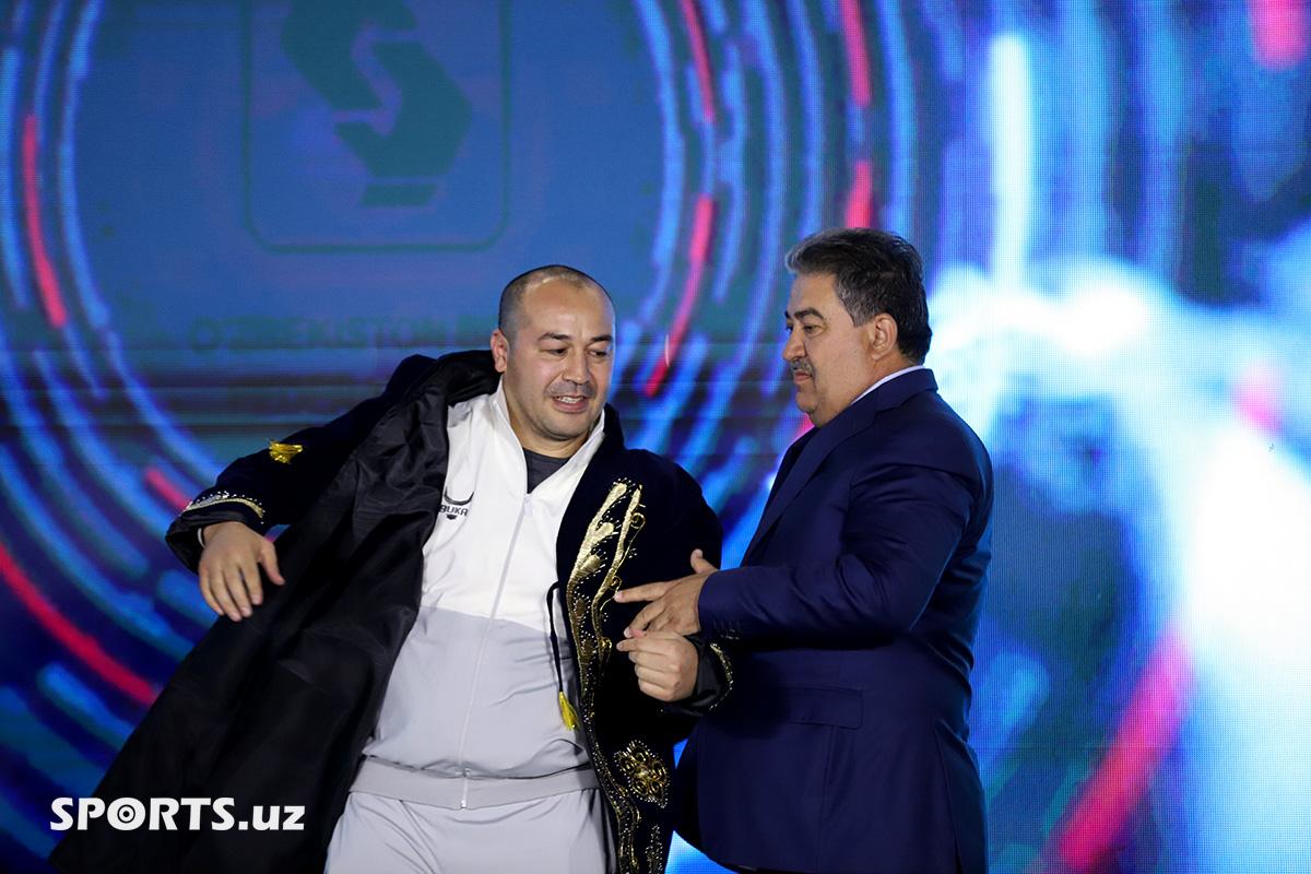 Boks bo'yicha Jahon chempionati. Bokschilarni kutib olish