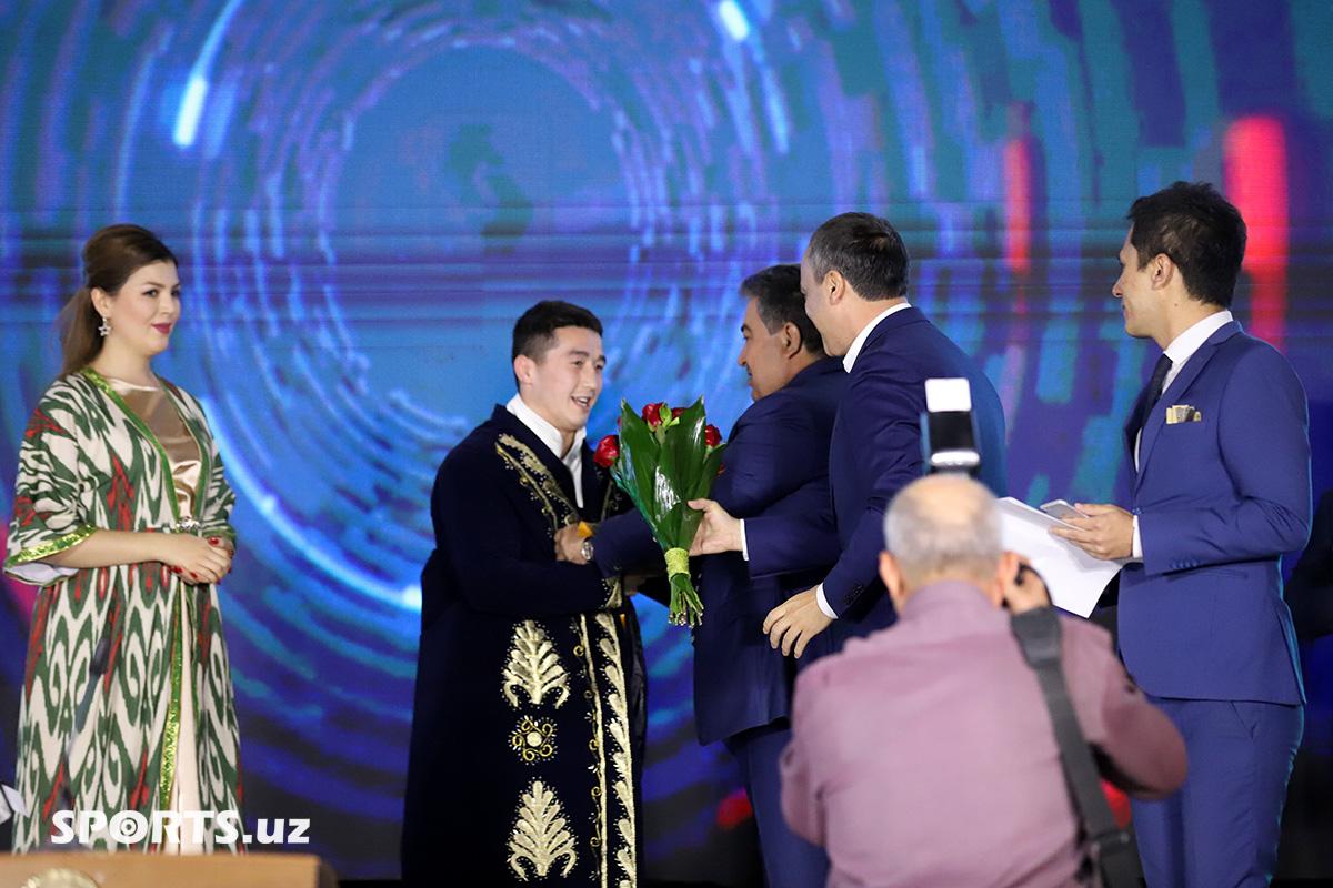 Boks bo'yicha Jahon chempionati. Bokschilarni kutib olish