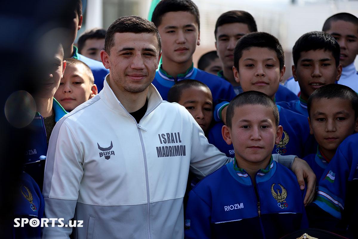 isroil madrimov kutib olish 07-10-2019