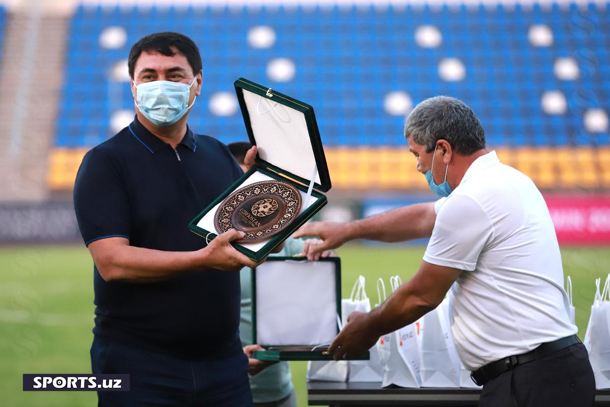 Uzbekistan Women's Super Cup 2020 Ceremony