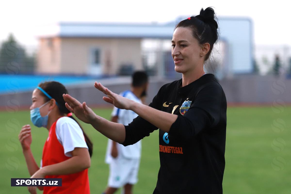 Uzbekistan Women's Super Cup 2020 Ceremony