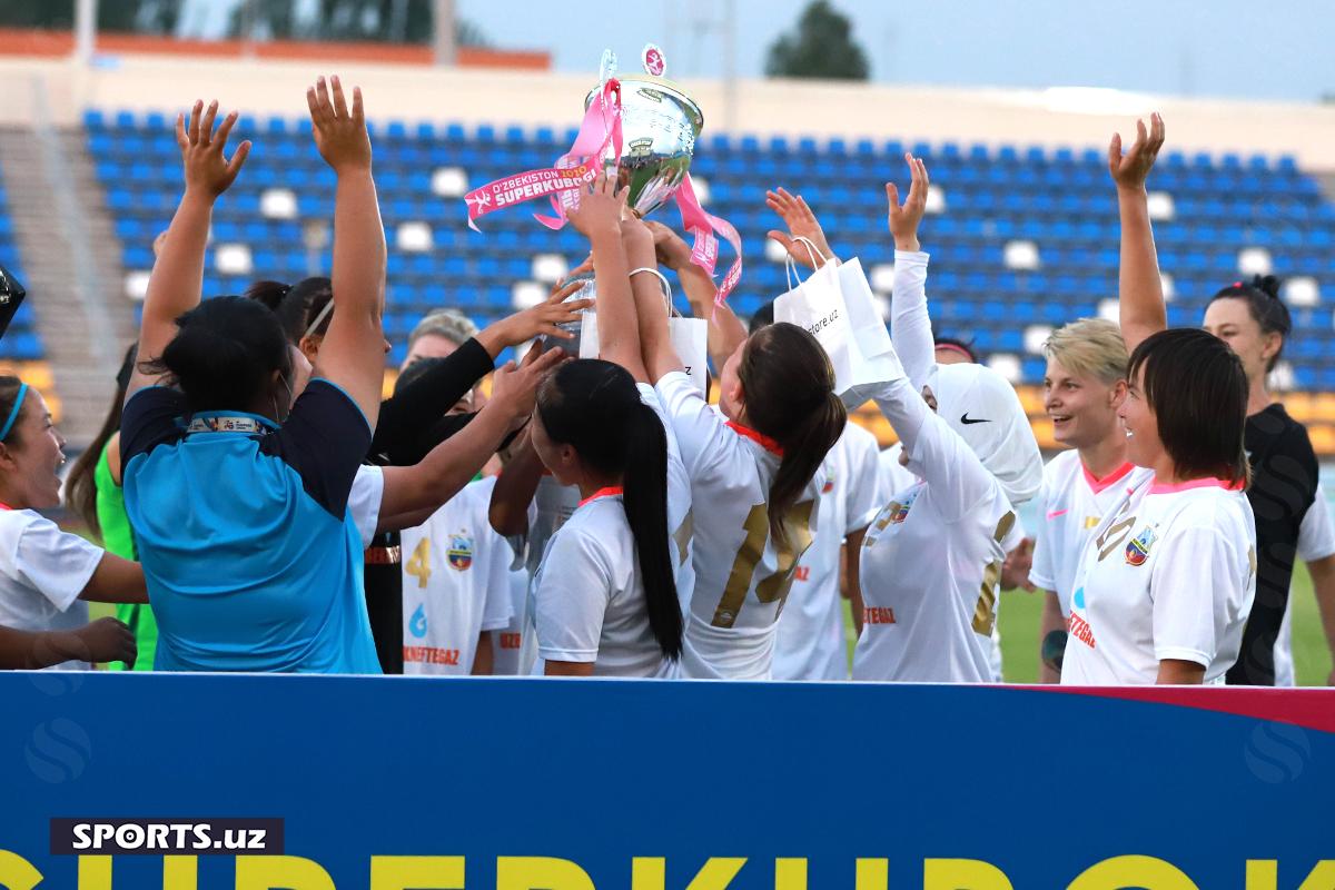 Uzbekistan Women's Super Cup 2020 Ceremony