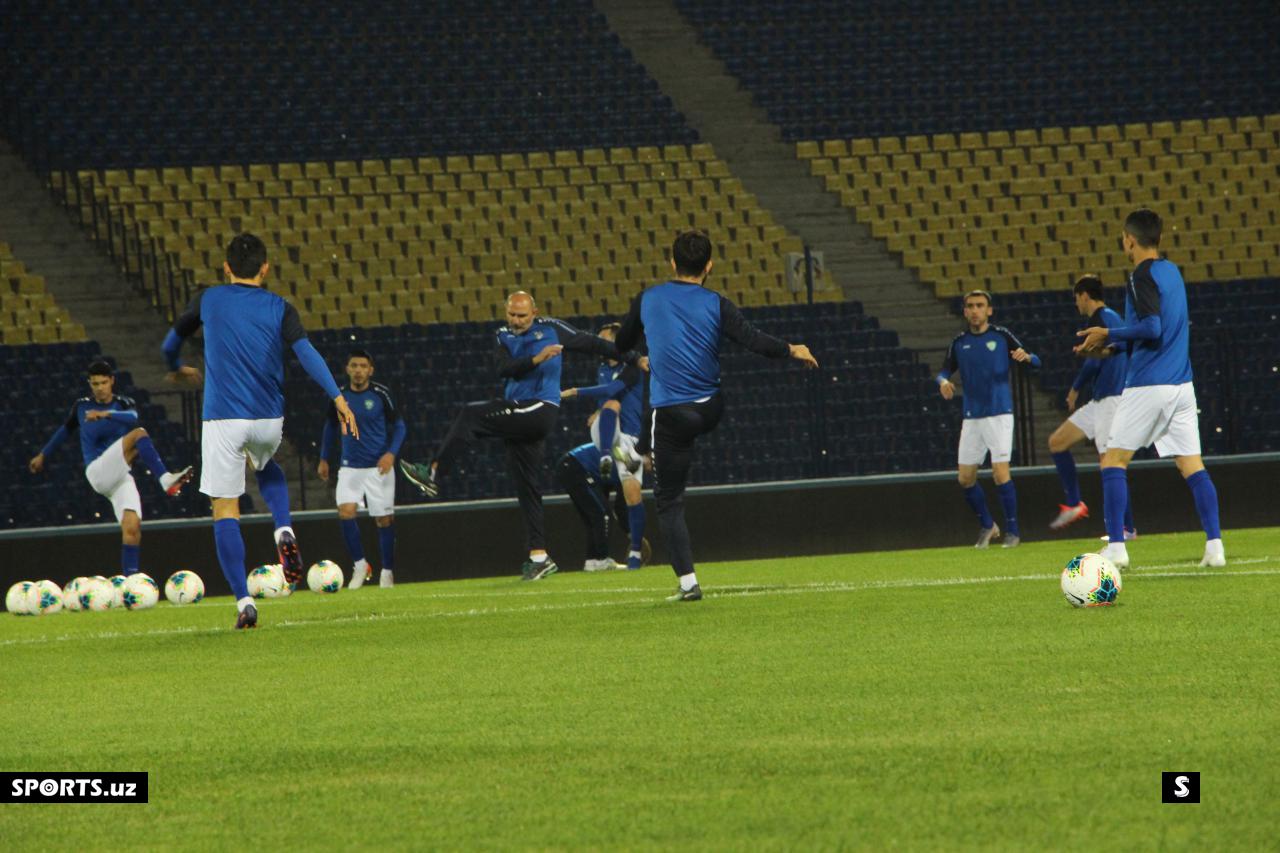 Uzbekistan training and press conferation