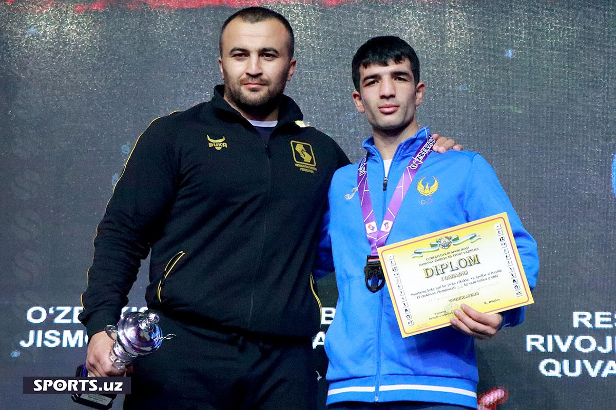 Бокс. Чемпионлар тақдирланди (эркаклар)