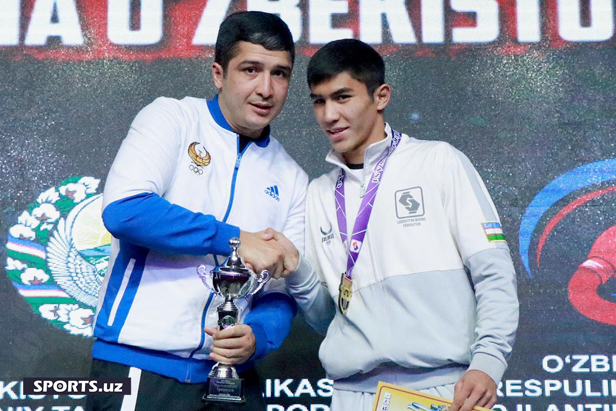 Бокс. Чемпионлар тақдирланди (эркаклар)