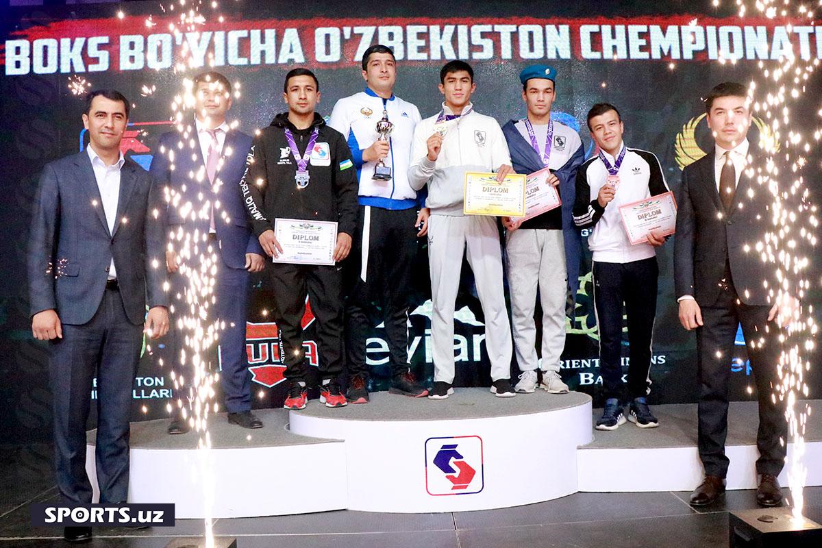 Бокс. Чемпионлар тақдирланди (эркаклар)