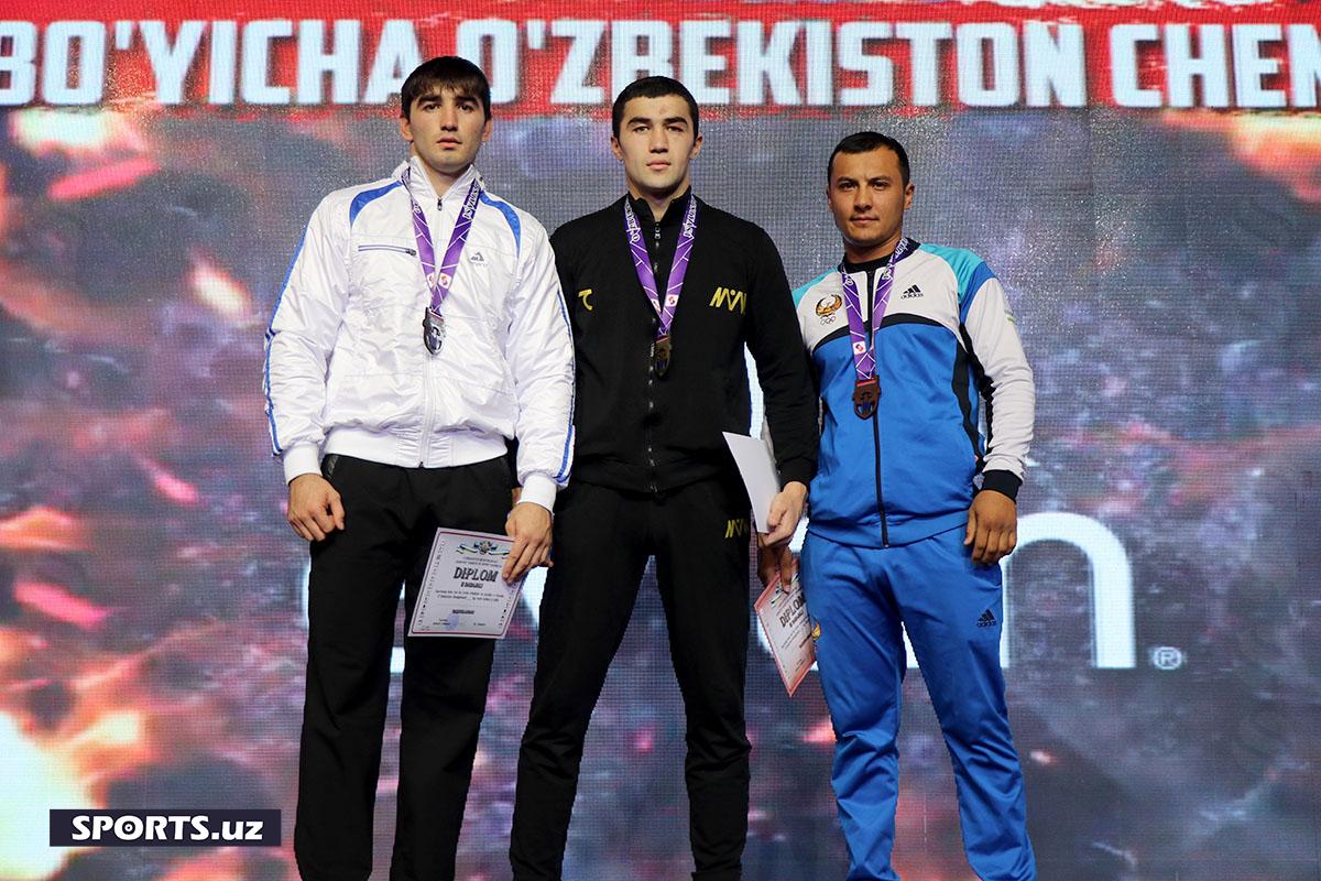 Бокс. Чемпионлар тақдирланди (эркаклар)
