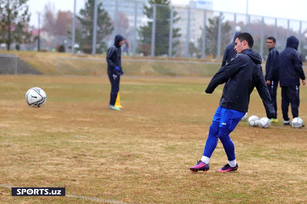 Ўзбекистон (U-22) машғулотлари бошланди