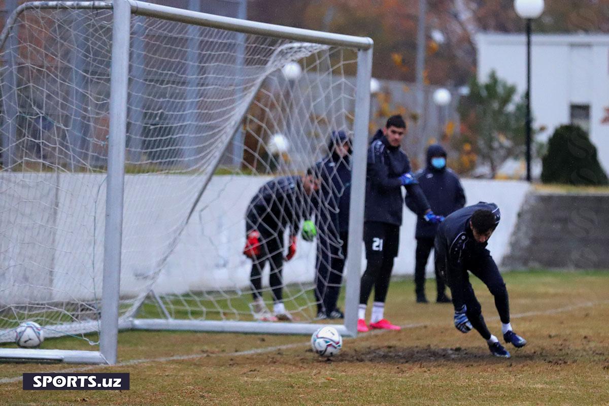 Ўзбекистон (U-22) машғулотлари бошланди