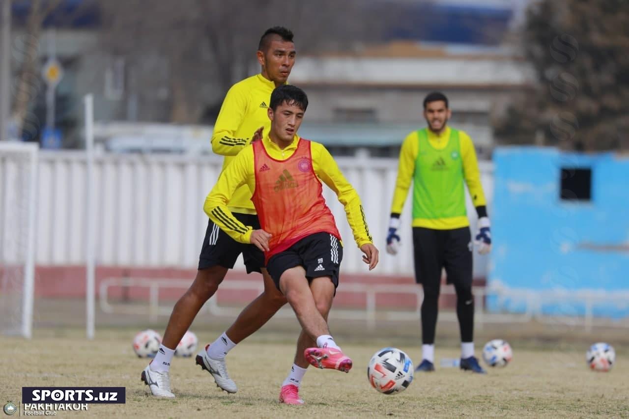 Pakhtakor mashg'ulot