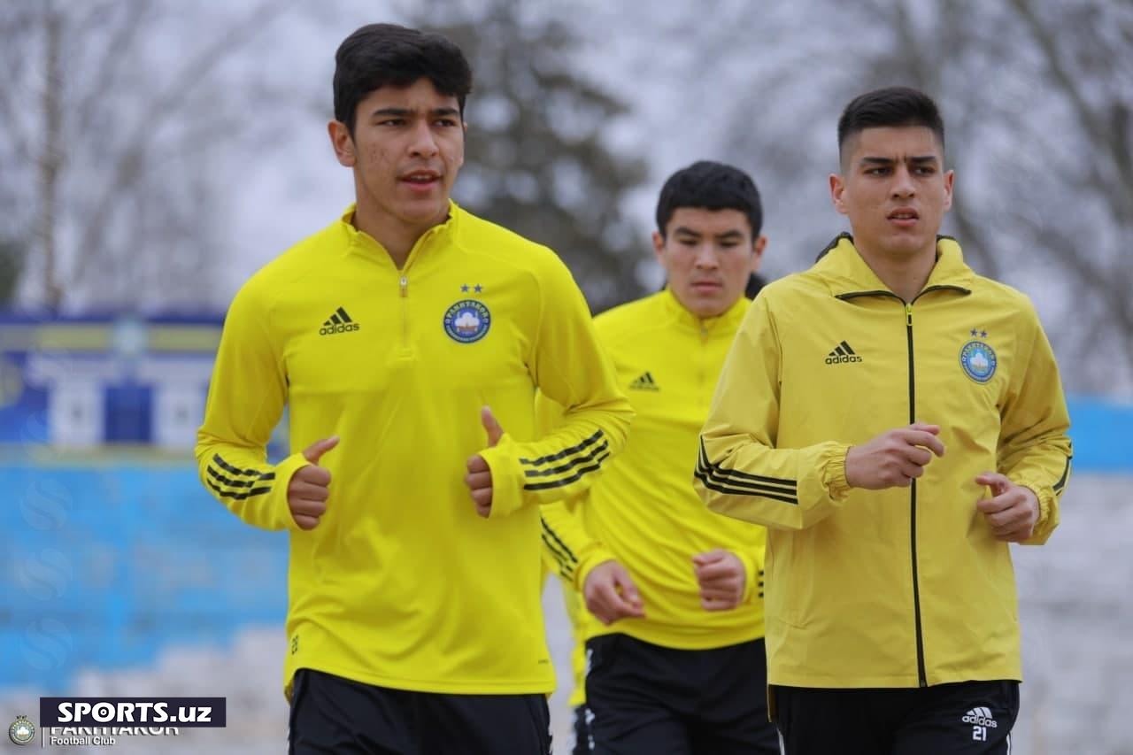 Pakhtakor mashg'ulot