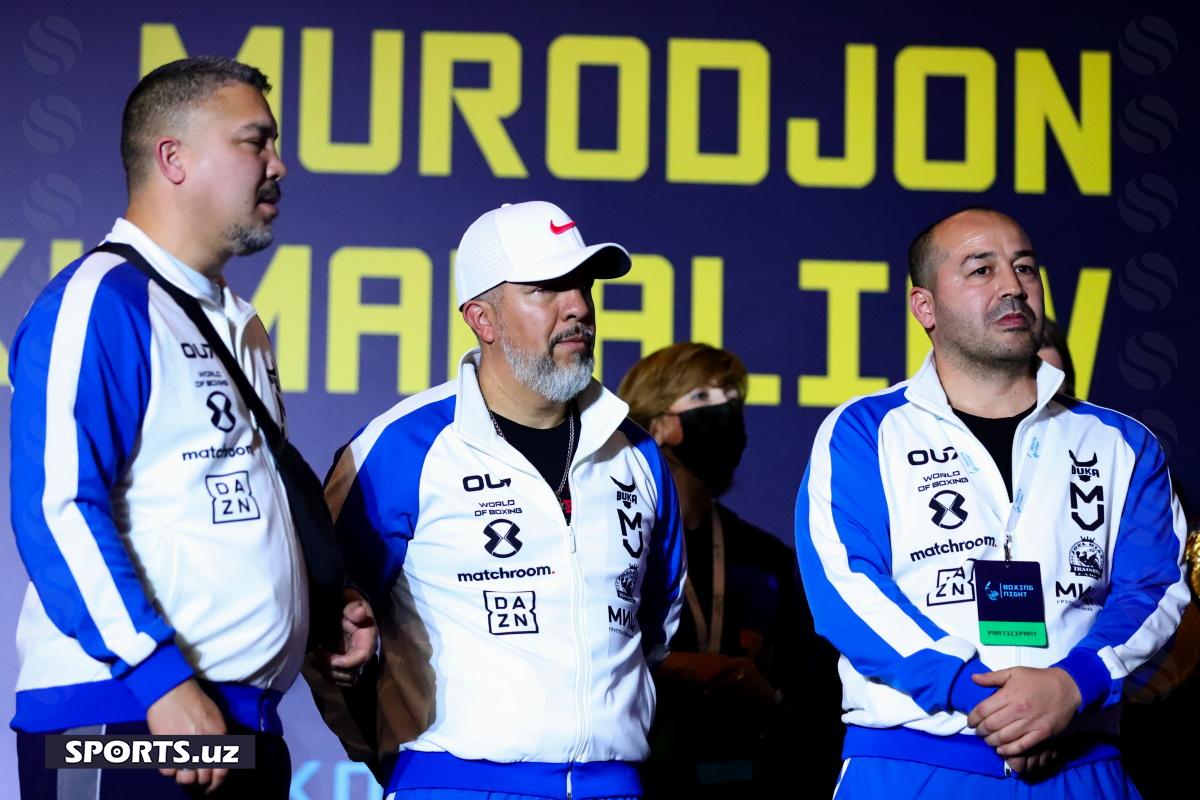 Boks face to face