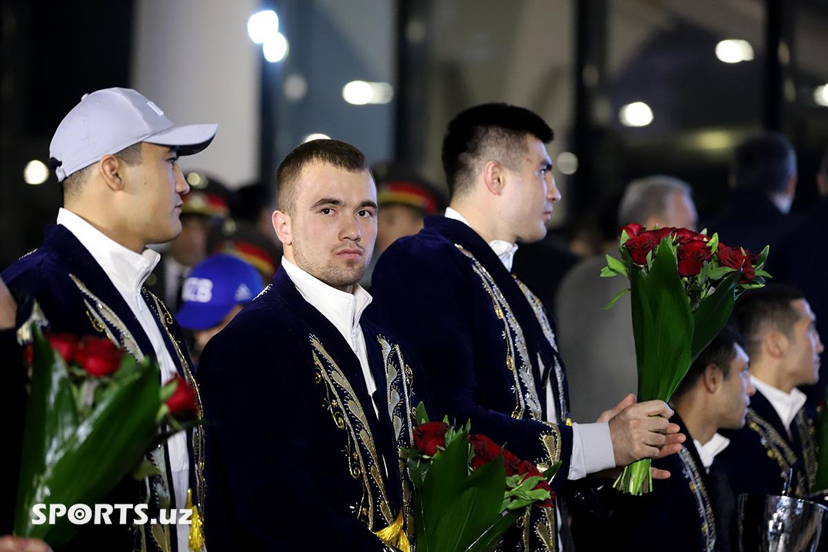 Boks bo'yicha Jahon chempionati. Bokschilarni kutib olish