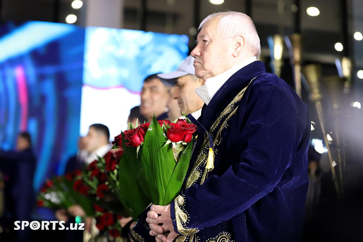 Boks bo'yicha Jahon chempionati. Bokschilarni kutib olish