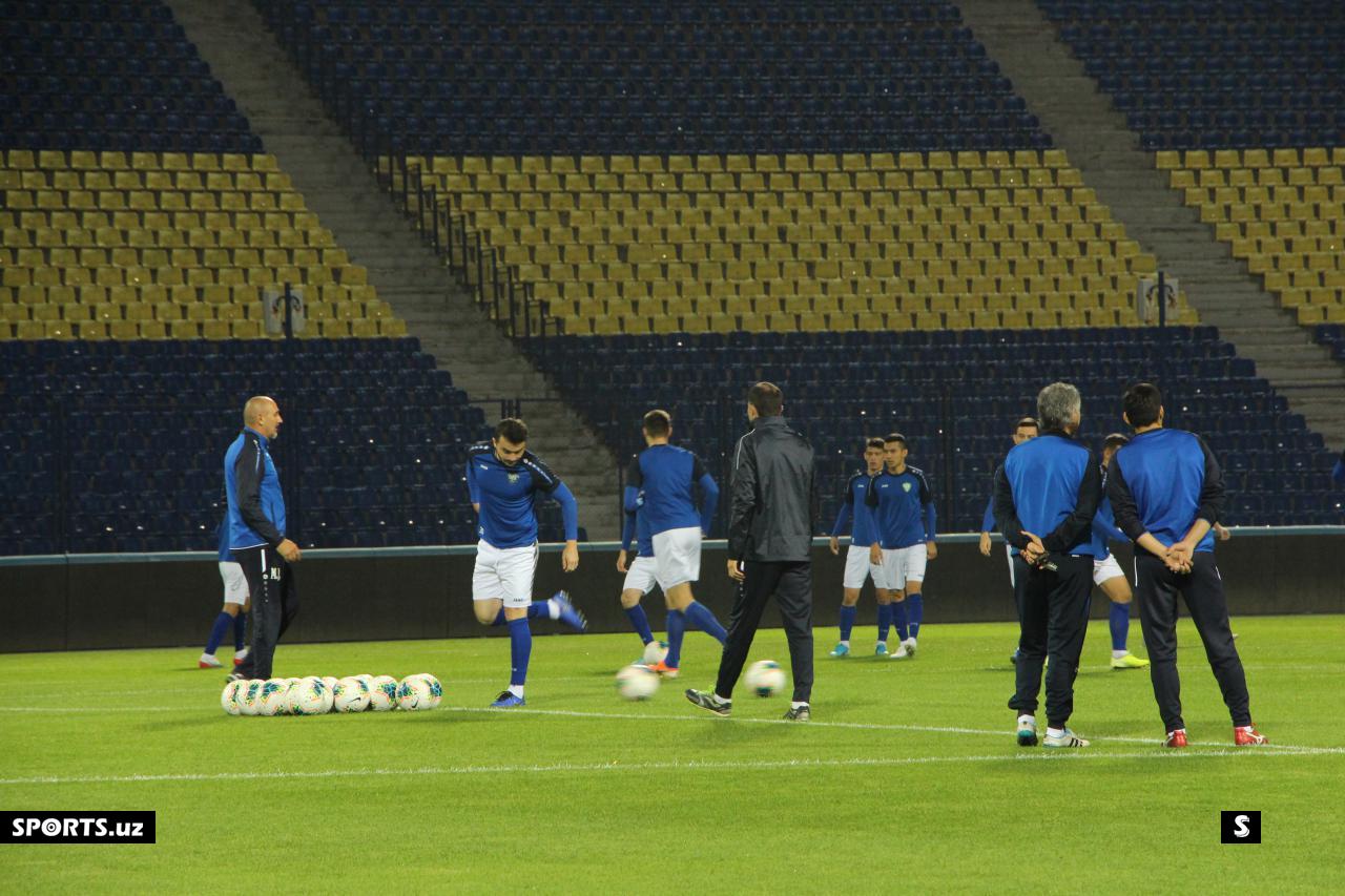 Uzbekistan training and press conferation
