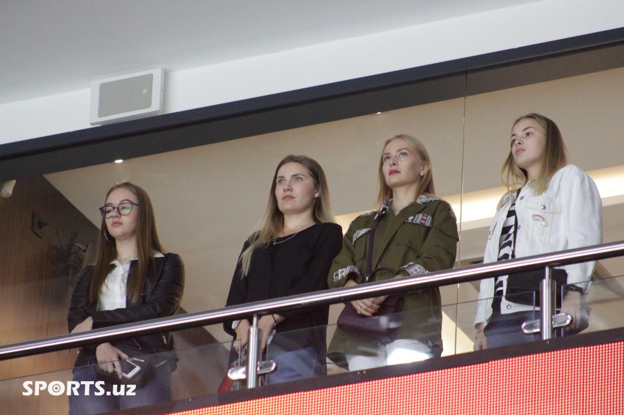 Ҳумо - Барс (мухлислар)