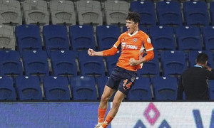 Tezkor: Shomurodov transferi bo‘yicha taklif tushdi!