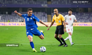 Эронда Остон Ўруновни Винисиусга қиёслашмоқда